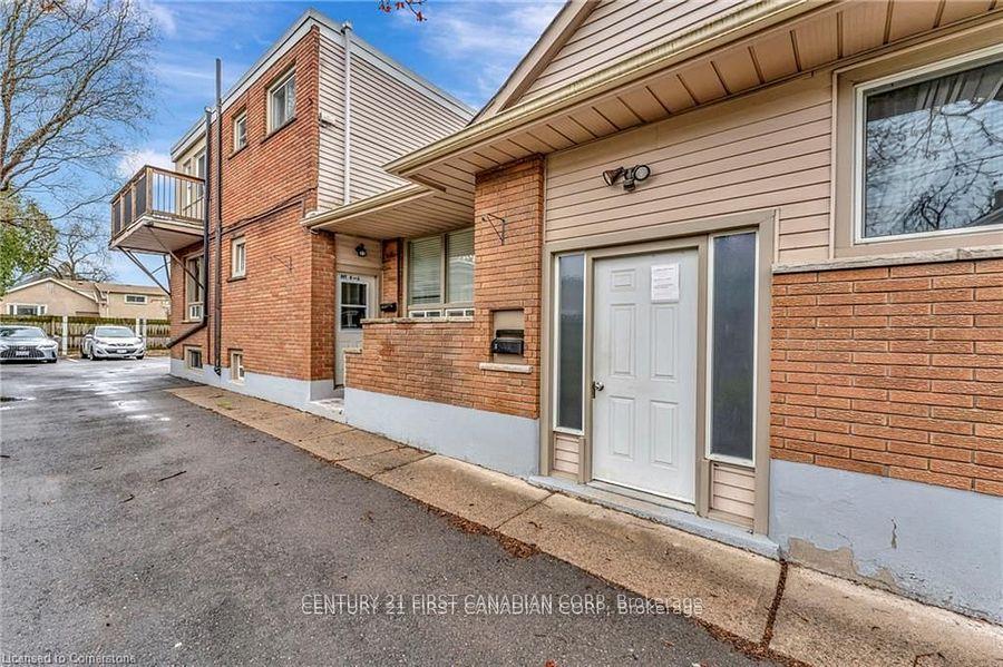 Photo 3 of Unit #3, 82 Albert Street, St. Catharines, Downtown — HOMEH