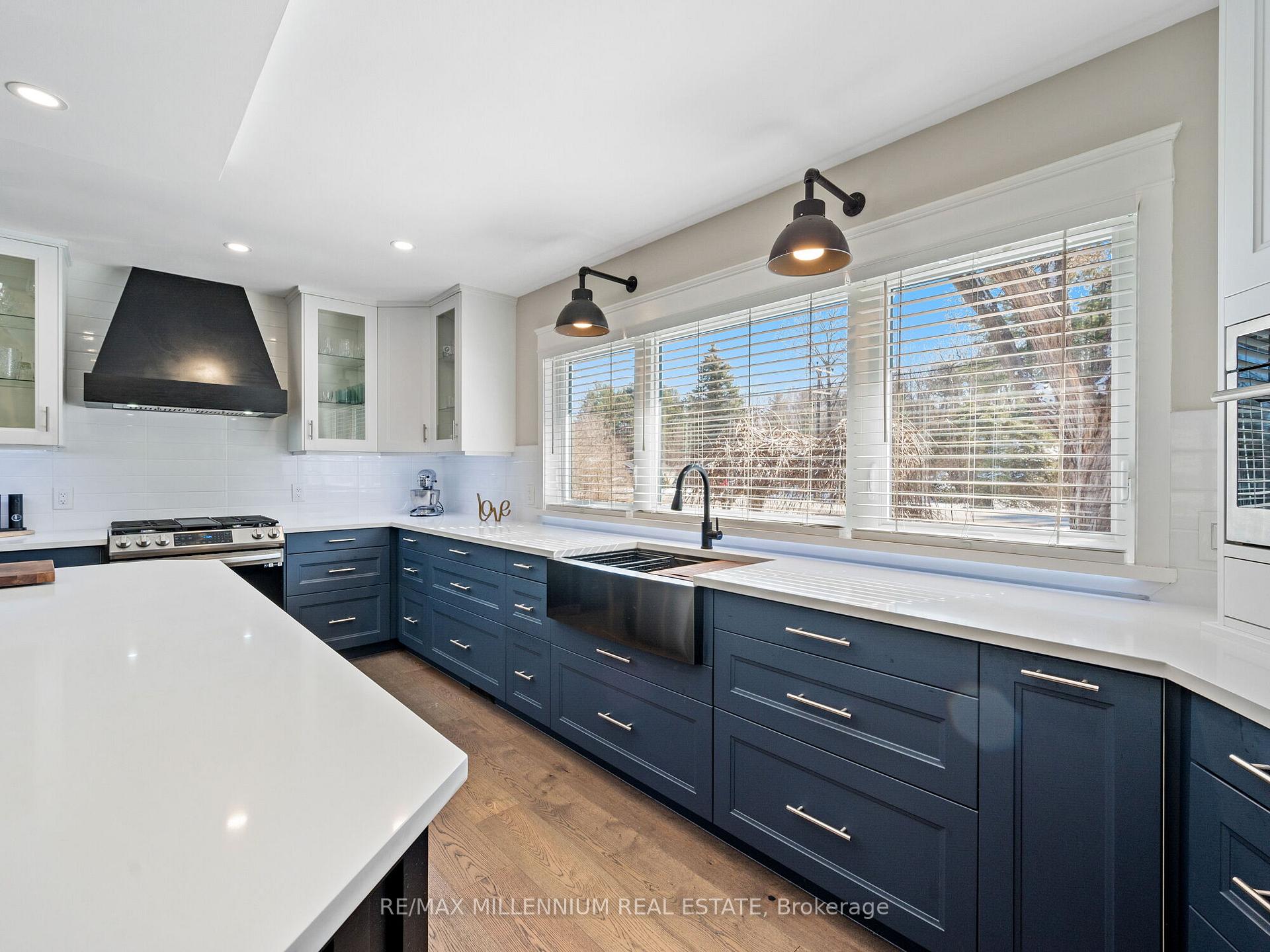 Photo 13 of 1030 Sunnidale Road, Springwater, Rural Springwater — HOMEH
