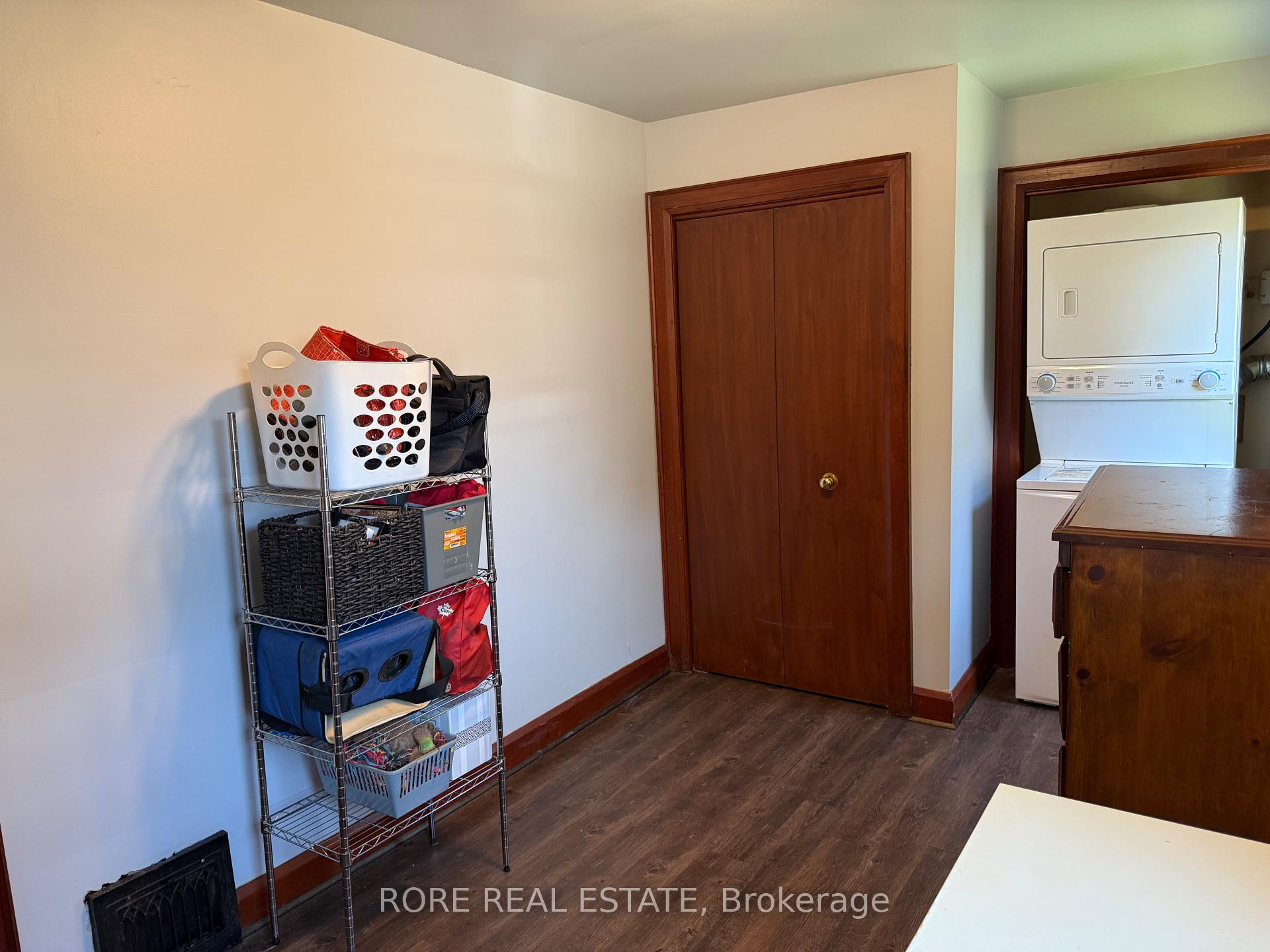 Photo 16 of 59 Haig Street, St. Catharines, Haig — HOMEH