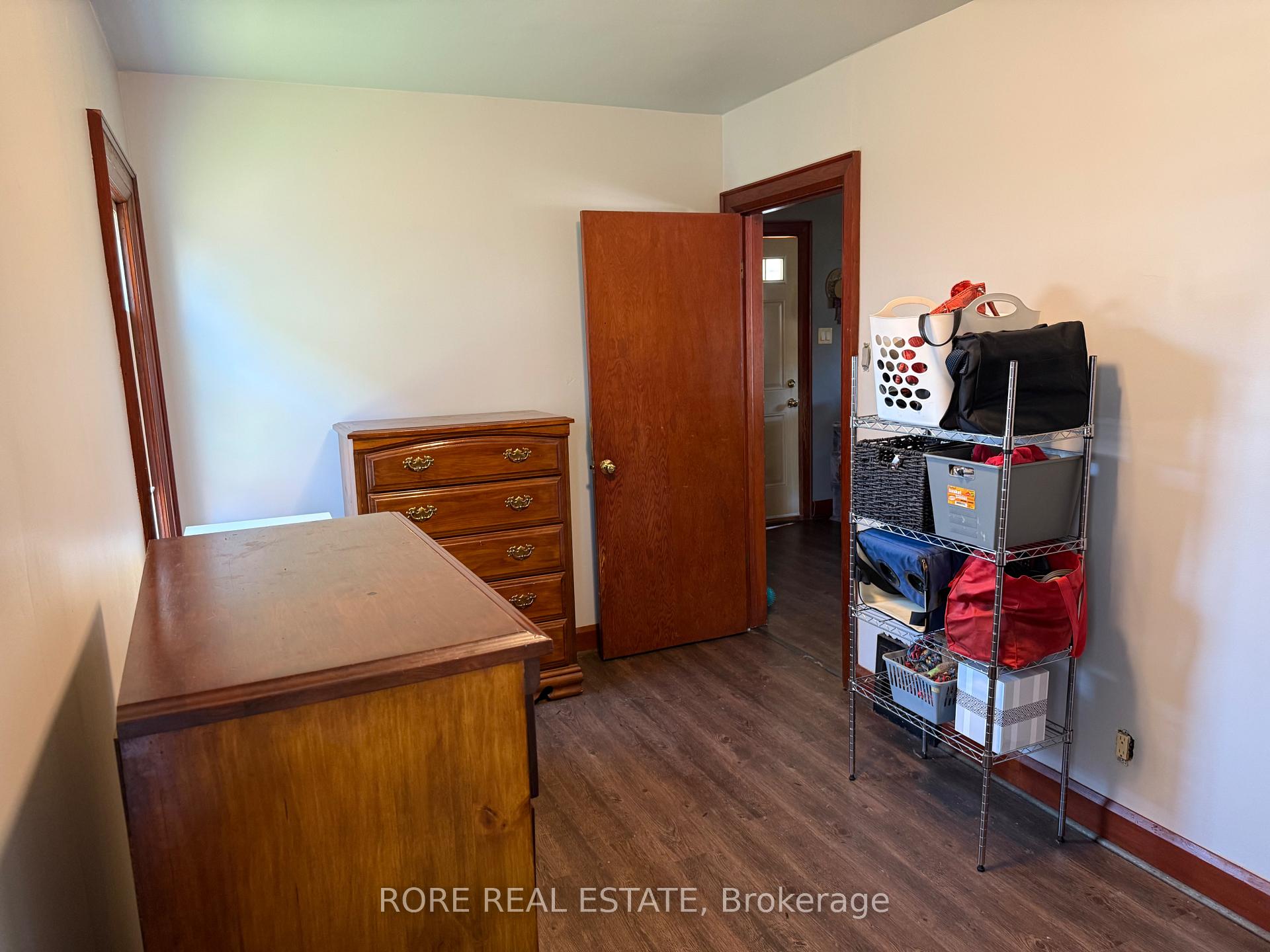 Photo 17 of 59 Haig Street, St. Catharines, Haig — HOMEH