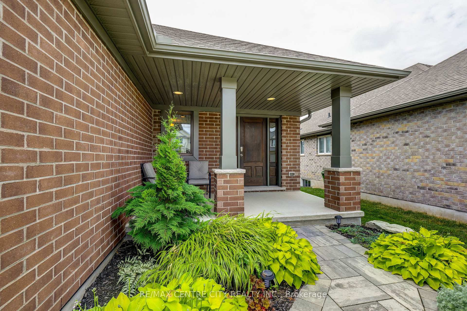Photo 4 of 24 Acorn Trail, St. Thomas — HOMEH