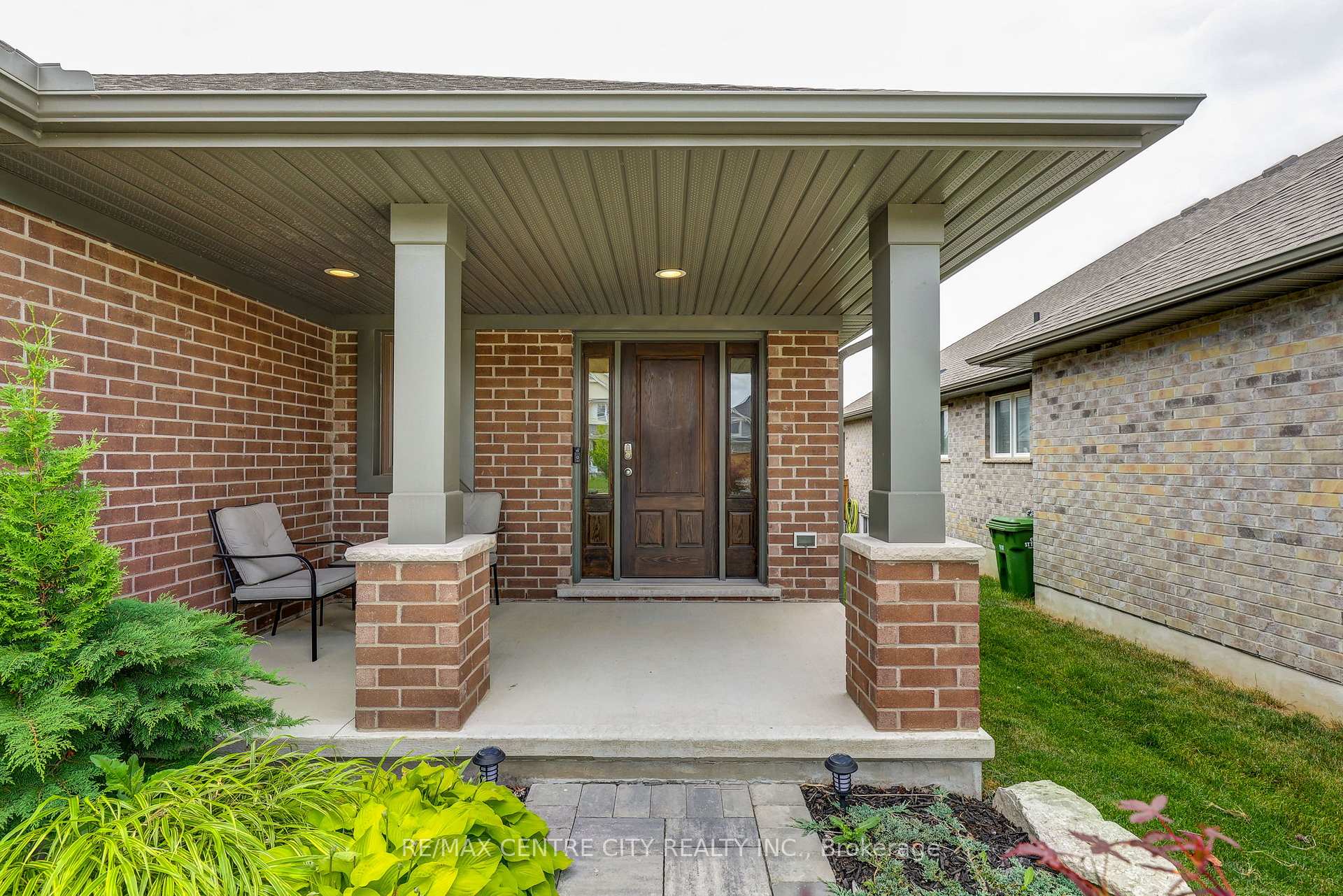 Photo 5 of 24 Acorn Trail, St. Thomas — HOMEH