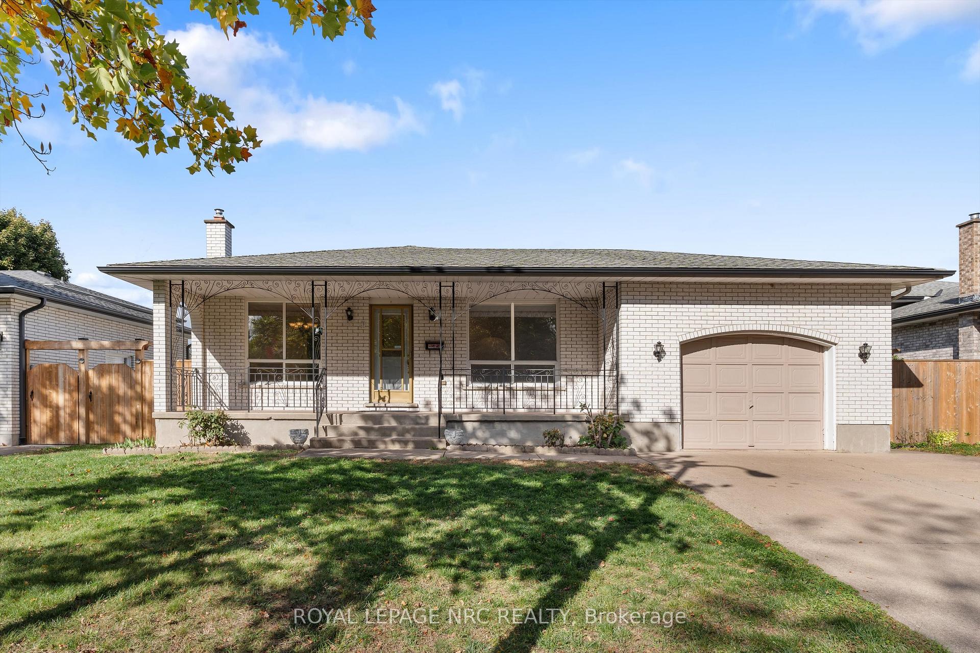 Photo 1 of 7 Tanera Crescent, St. Catharines, Carlton/Bunting — HOMEH