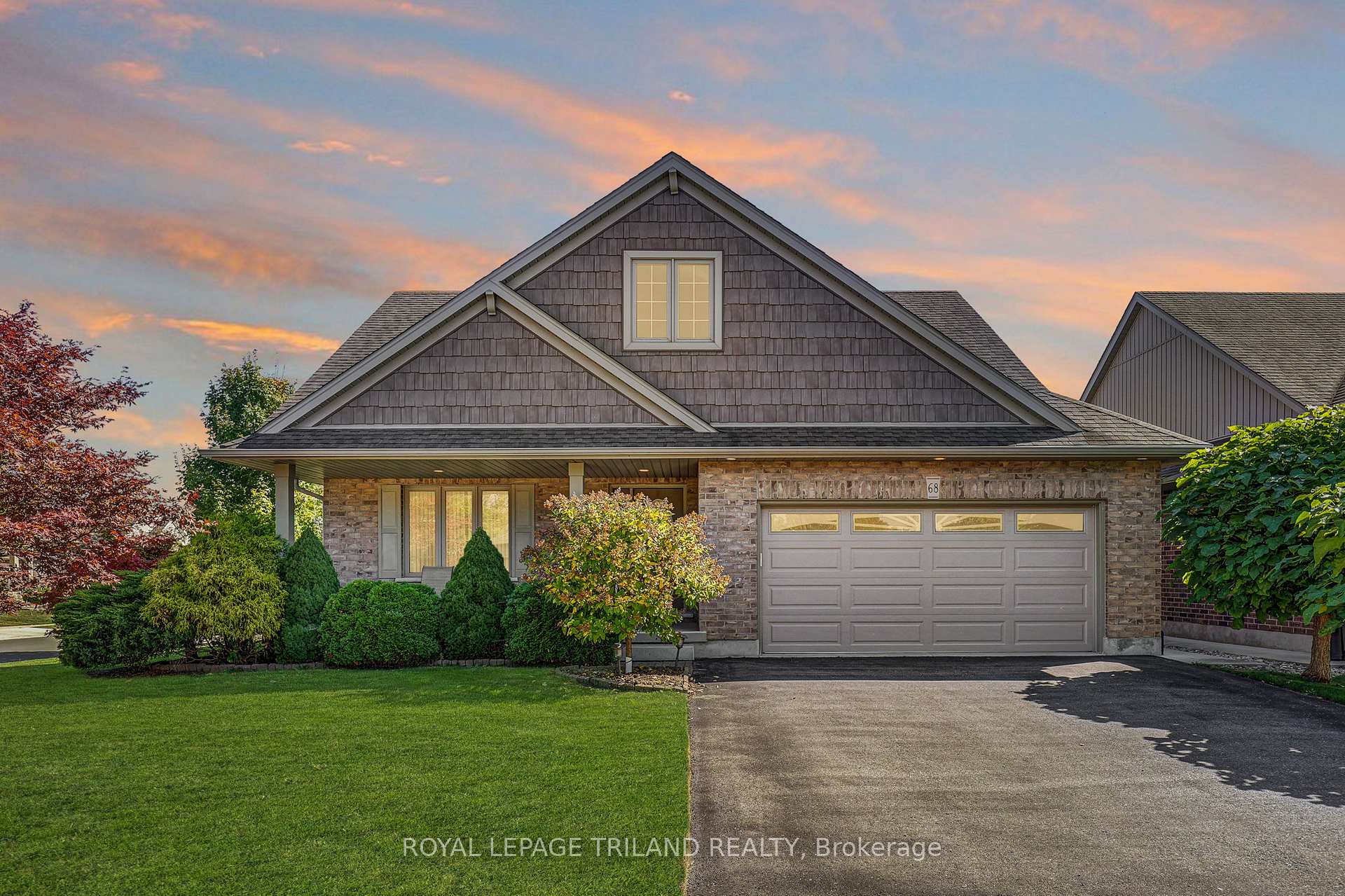 Photo 2 of 68 Shaw Valley Drive, St. Thomas — HOMEH