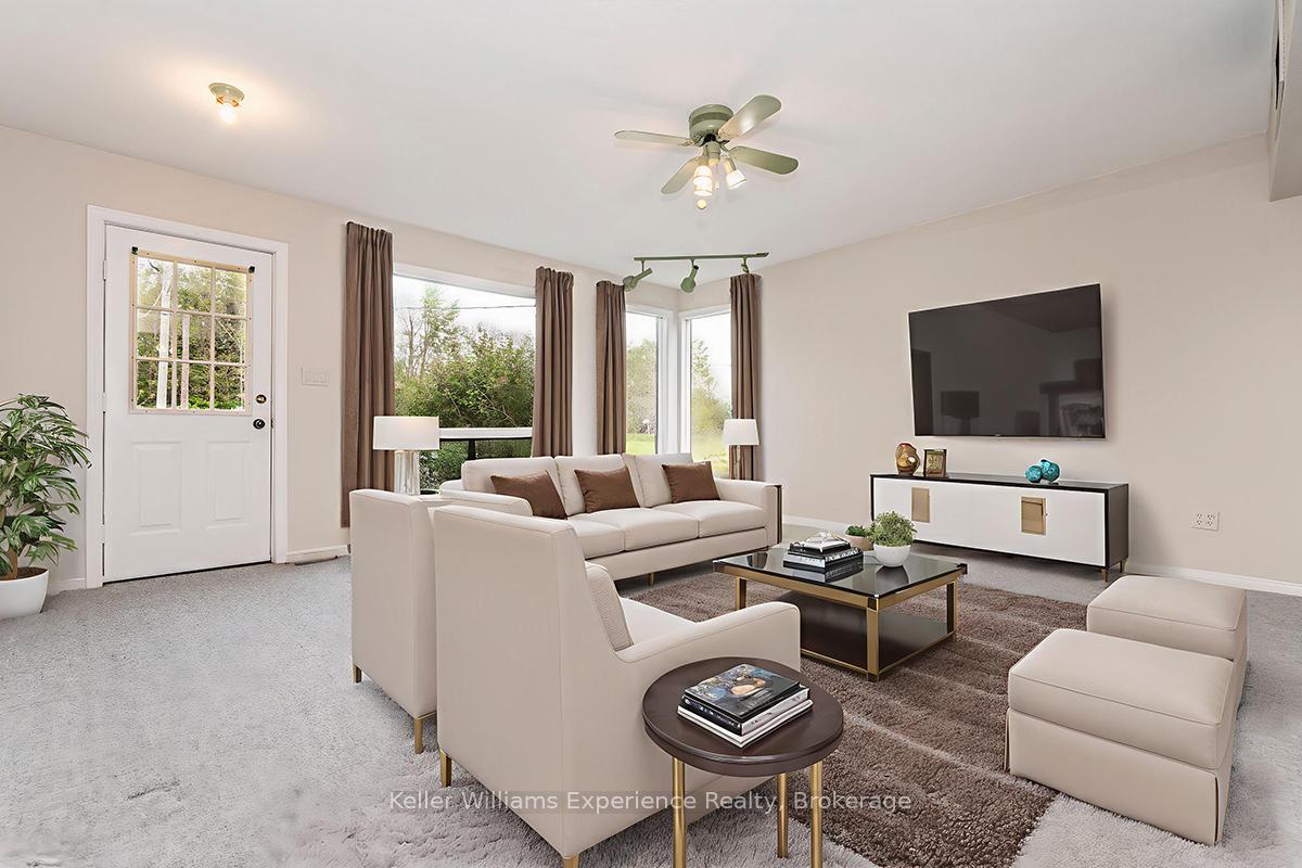 Photo 5 of 1788 Phelpston Road, Springwater, Phelpston — HOMEH