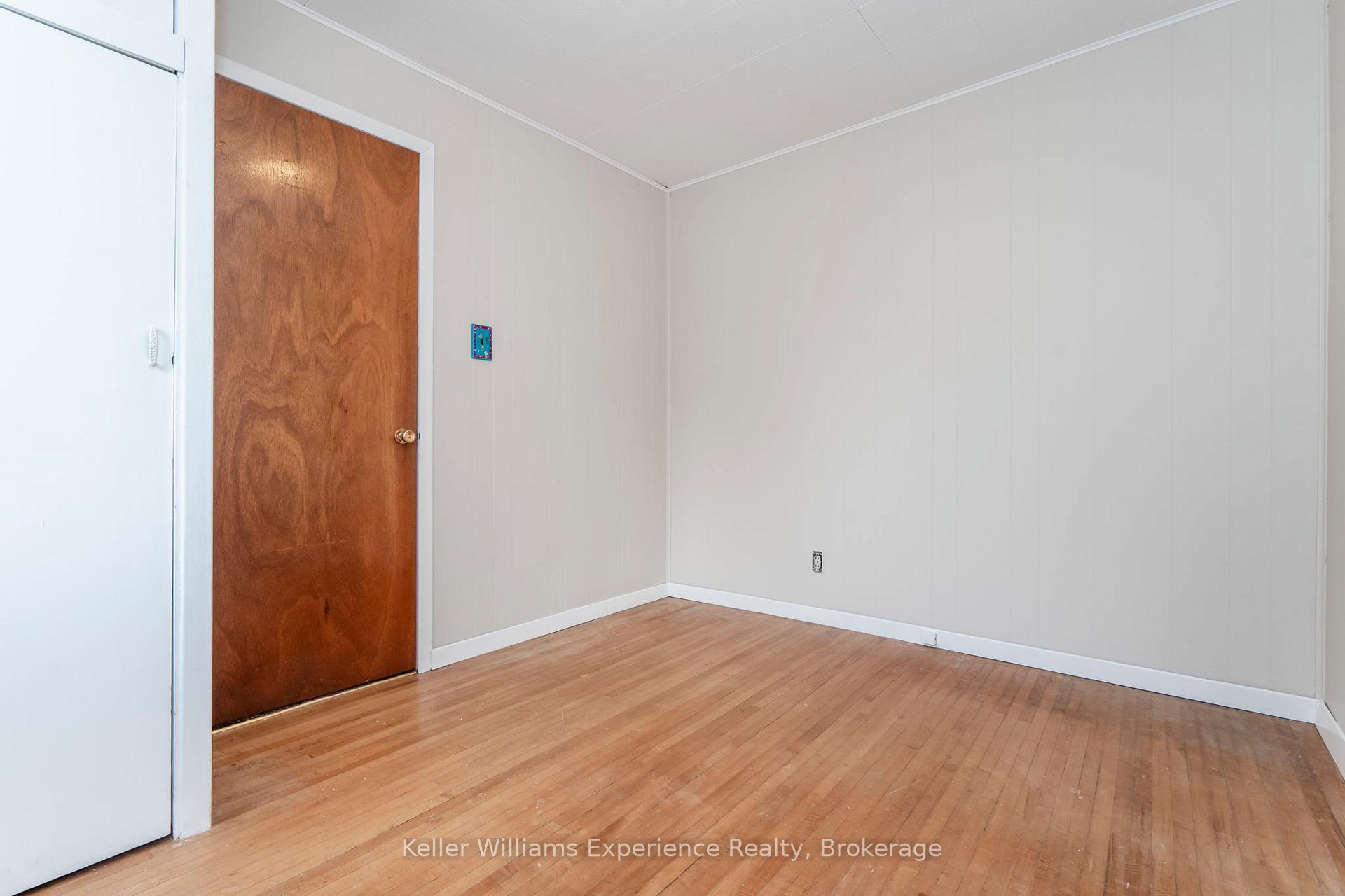 Photo 24 of 1788 Phelpston Road, Springwater, Phelpston — HOMEH