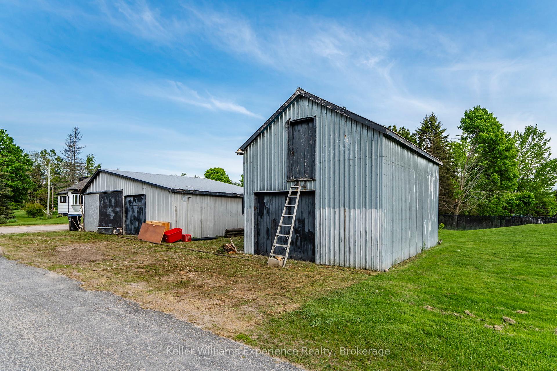 Photo 34 of 1788 Phelpston Road, Springwater, Phelpston — HOMEH