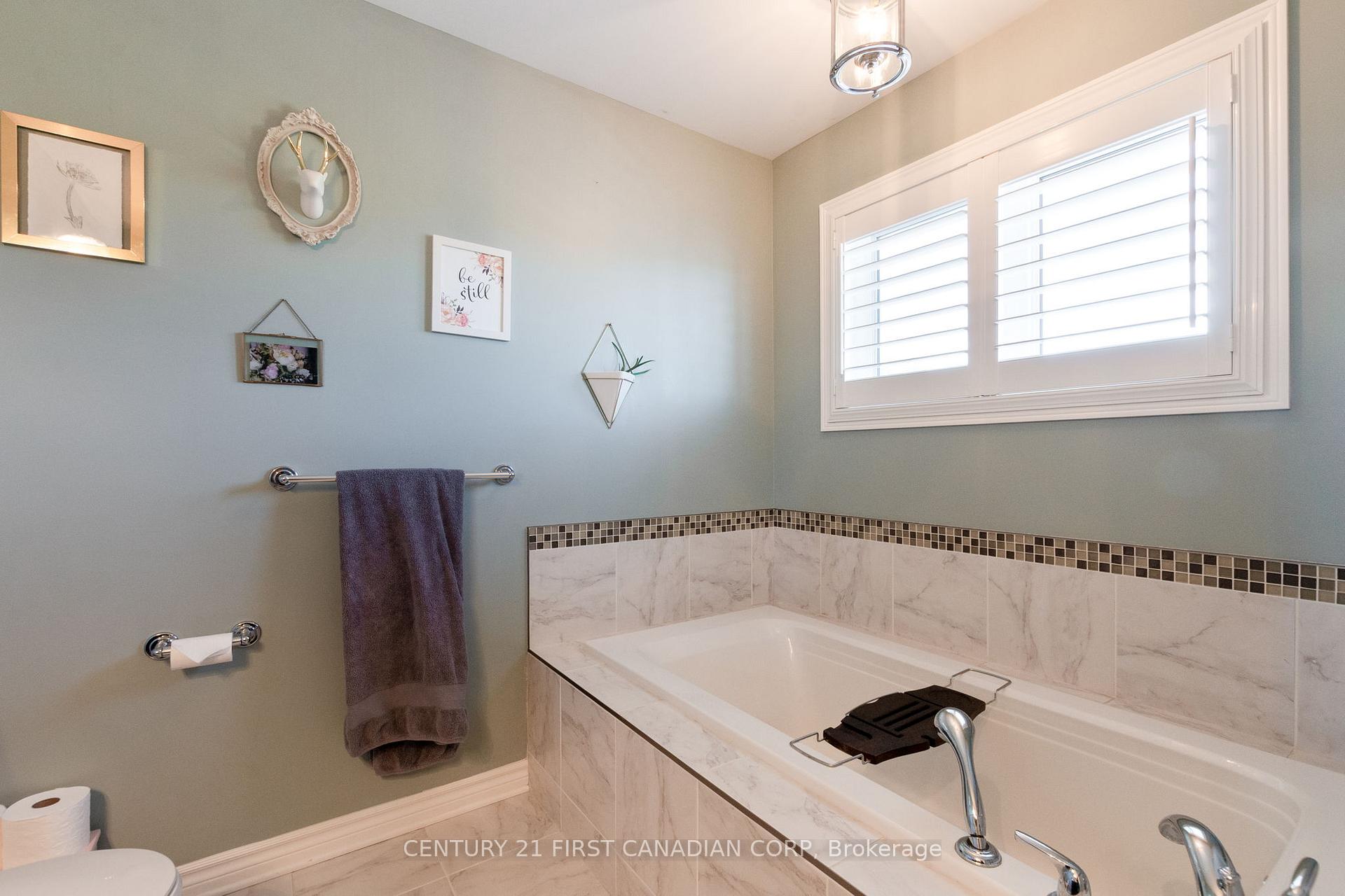 Photo 27 of 6 Noble Lane, St. Thomas — HOMEH