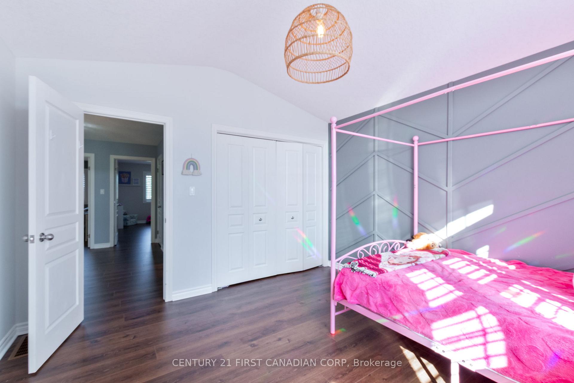 Photo 32 of 6 Noble Lane, St. Thomas — HOMEH
