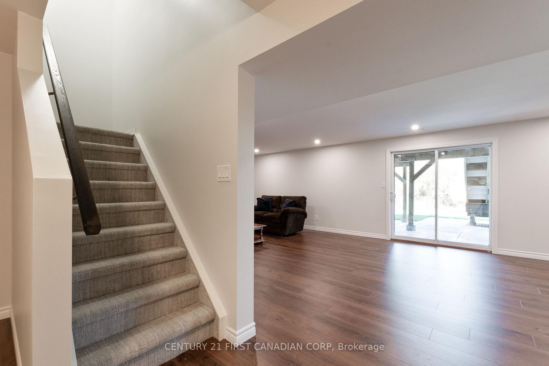 Photo 36 of 6 Noble Lane, St. Thomas — HOMEH