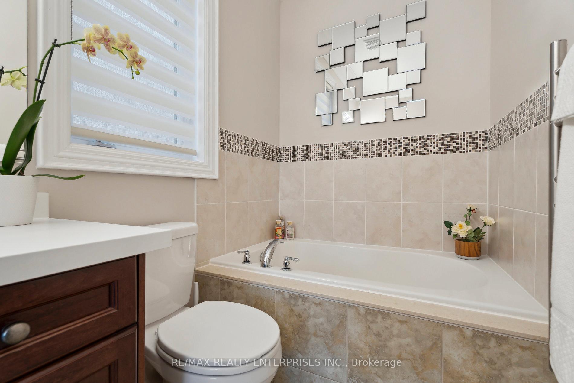 Photo 1 of 47 Cameron Street, Springwater, Centre Vespra — HOMEH