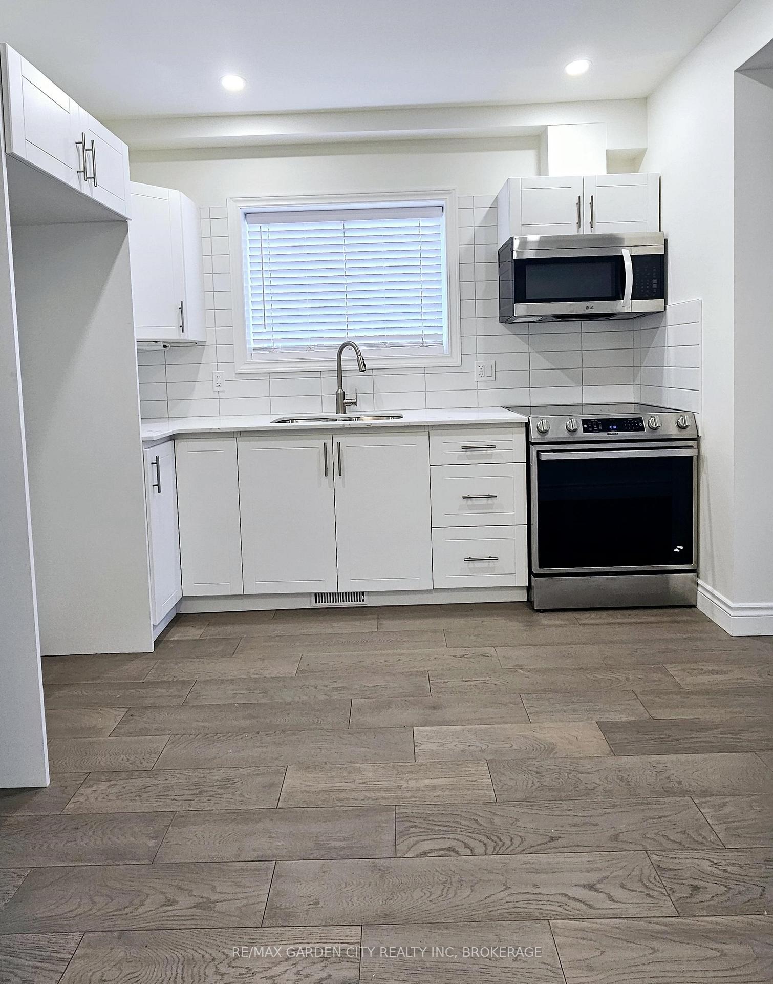Photo 9 of Unit Main Floor, 52 Pelham Road, St. Catharines, Western Hill — HOMEH