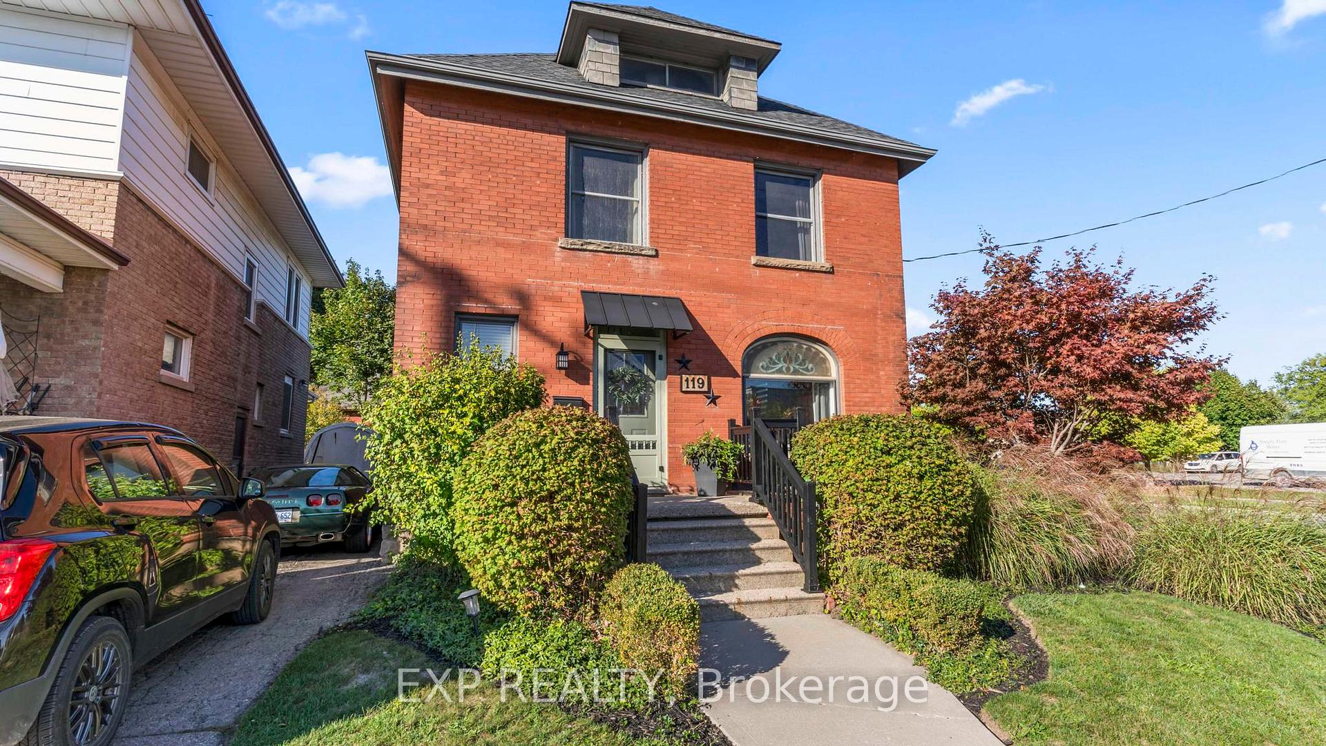 Photo 1 of 119 Wellington Street, St. Thomas — HOMEH