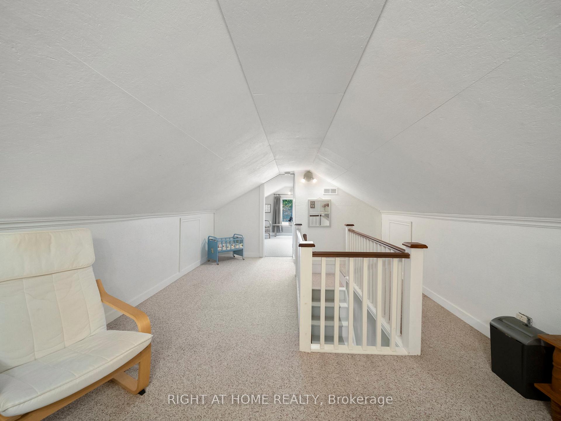 Photo 22 of 1947 Russell Road, Springwater, Midhurst — HOMEH
