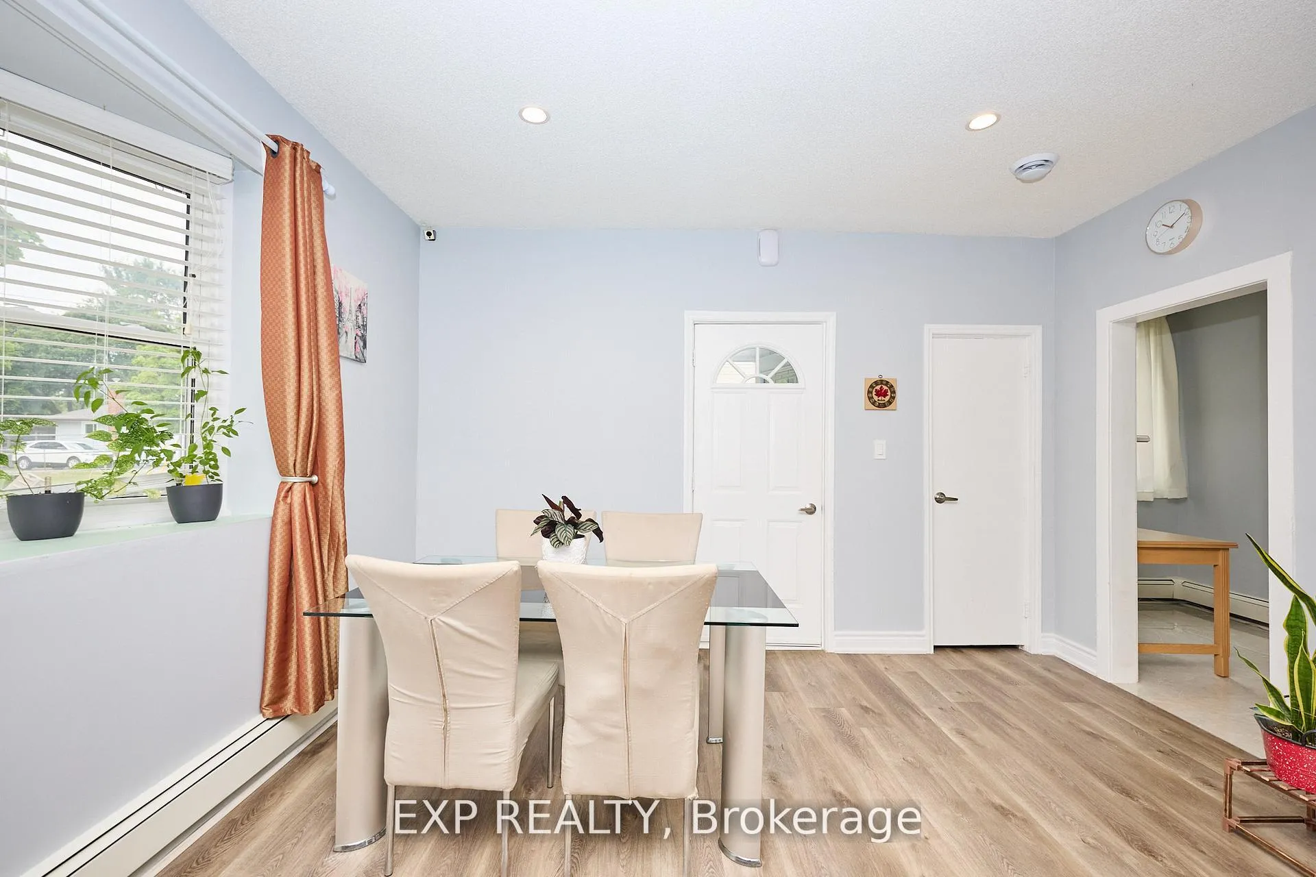 Photo 19 of 31 Woodrow Street, St. Catharines, Secord Woods — HOMEH