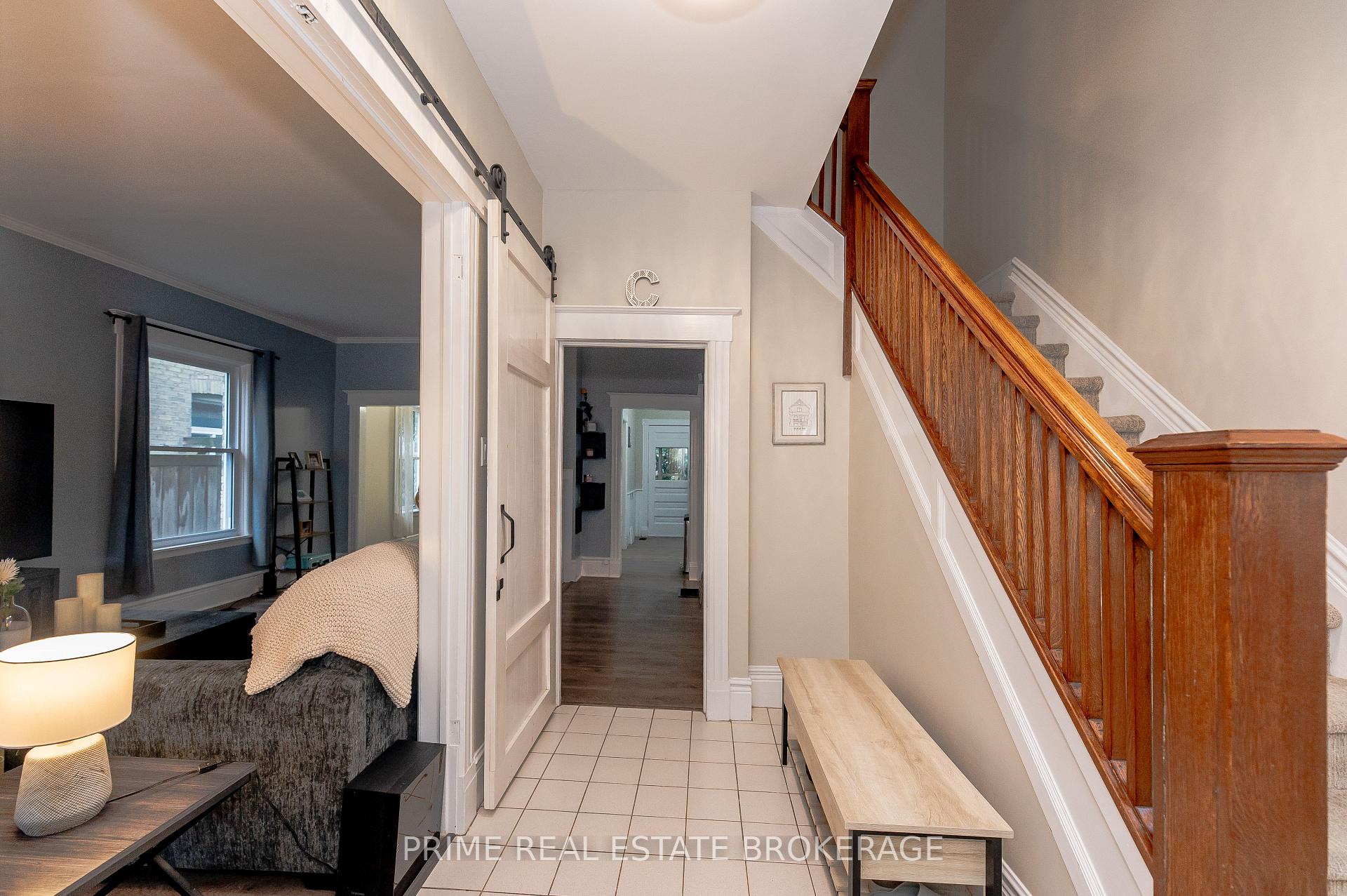 Photo 7 of 18 Victoria Street, St. Thomas — HOMEH