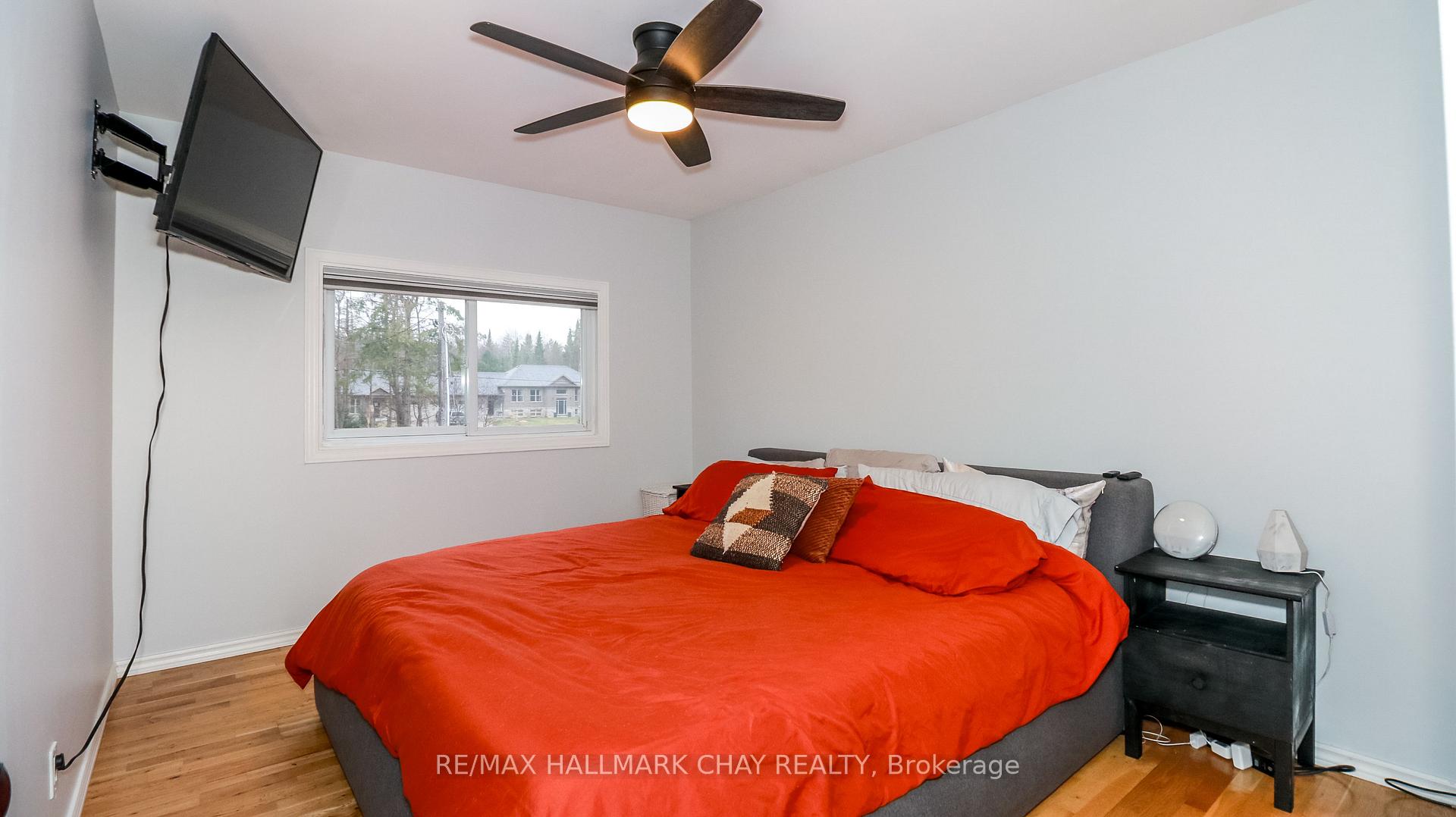 Photo 14 of 1587 Gill Road, Springwater, Rural Springwater — HOMEH