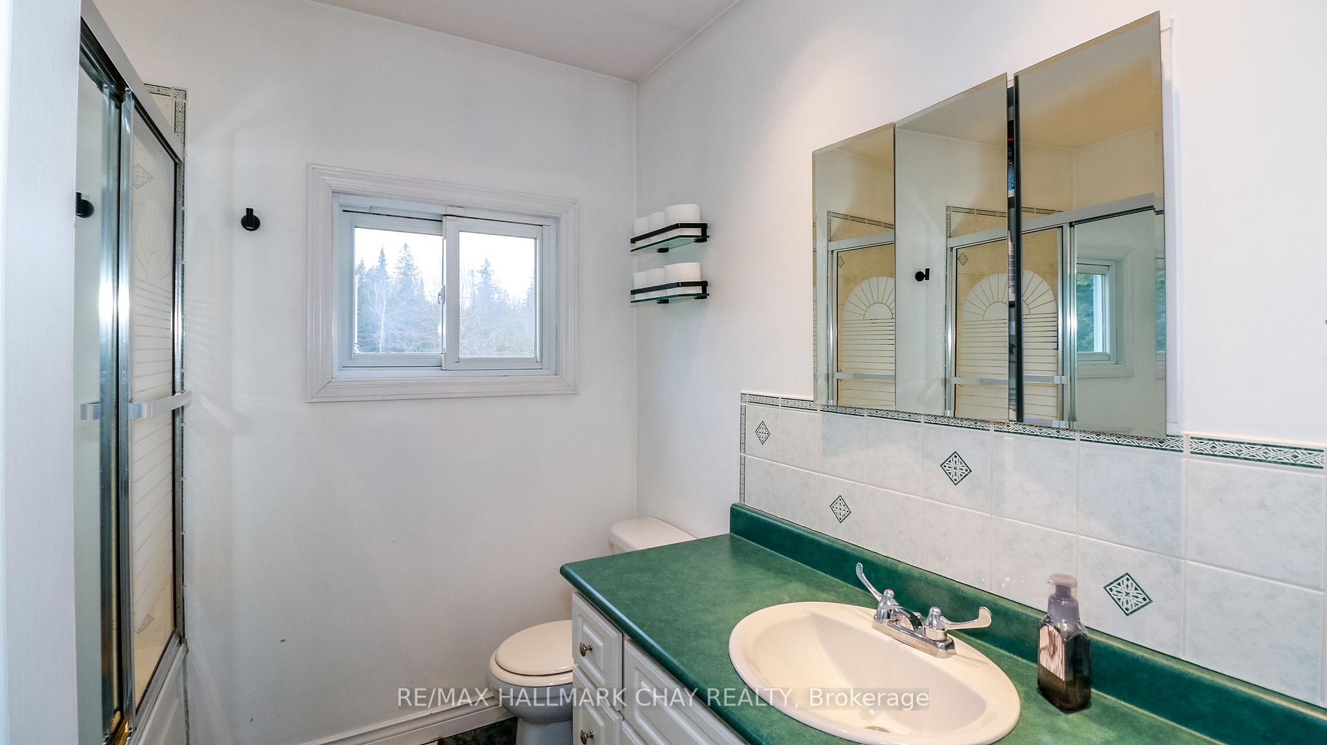 Photo 15 of 1587 Gill Road, Springwater, Rural Springwater — HOMEH