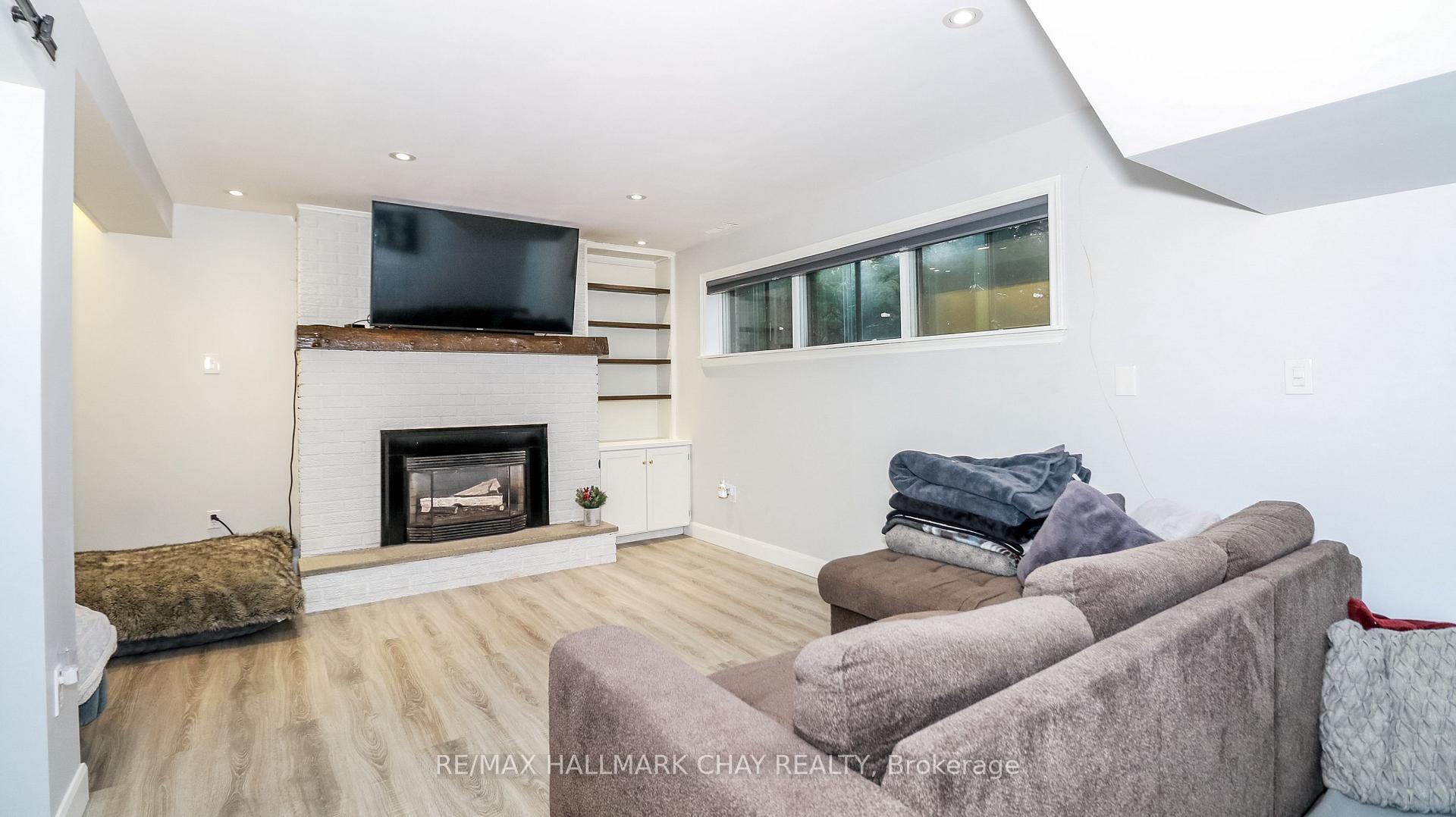 Photo 21 of 1587 Gill Road, Springwater, Rural Springwater — HOMEH