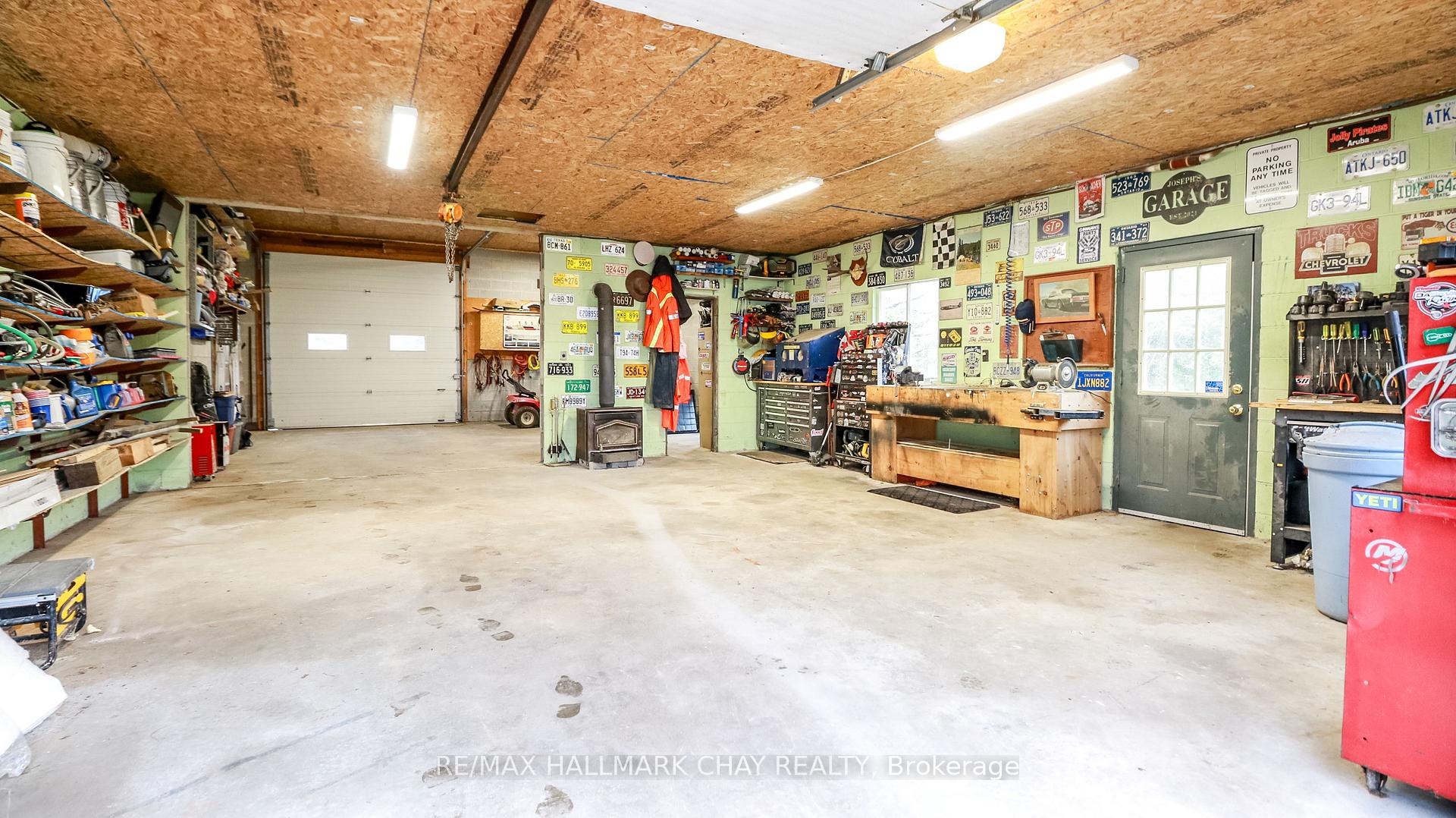 Photo 22 of 1587 Gill Road, Springwater, Rural Springwater — HOMEH