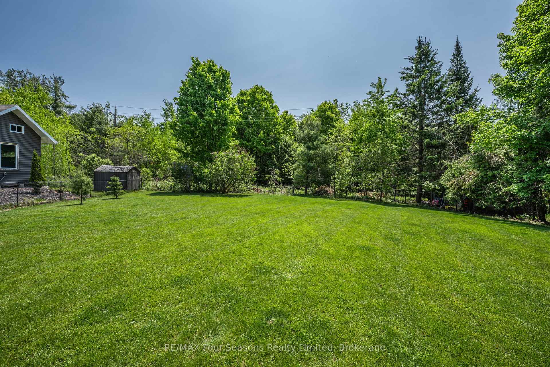 Photo 41 of 9 Jodies Lane, Springwater, Midhurst — HOMEH