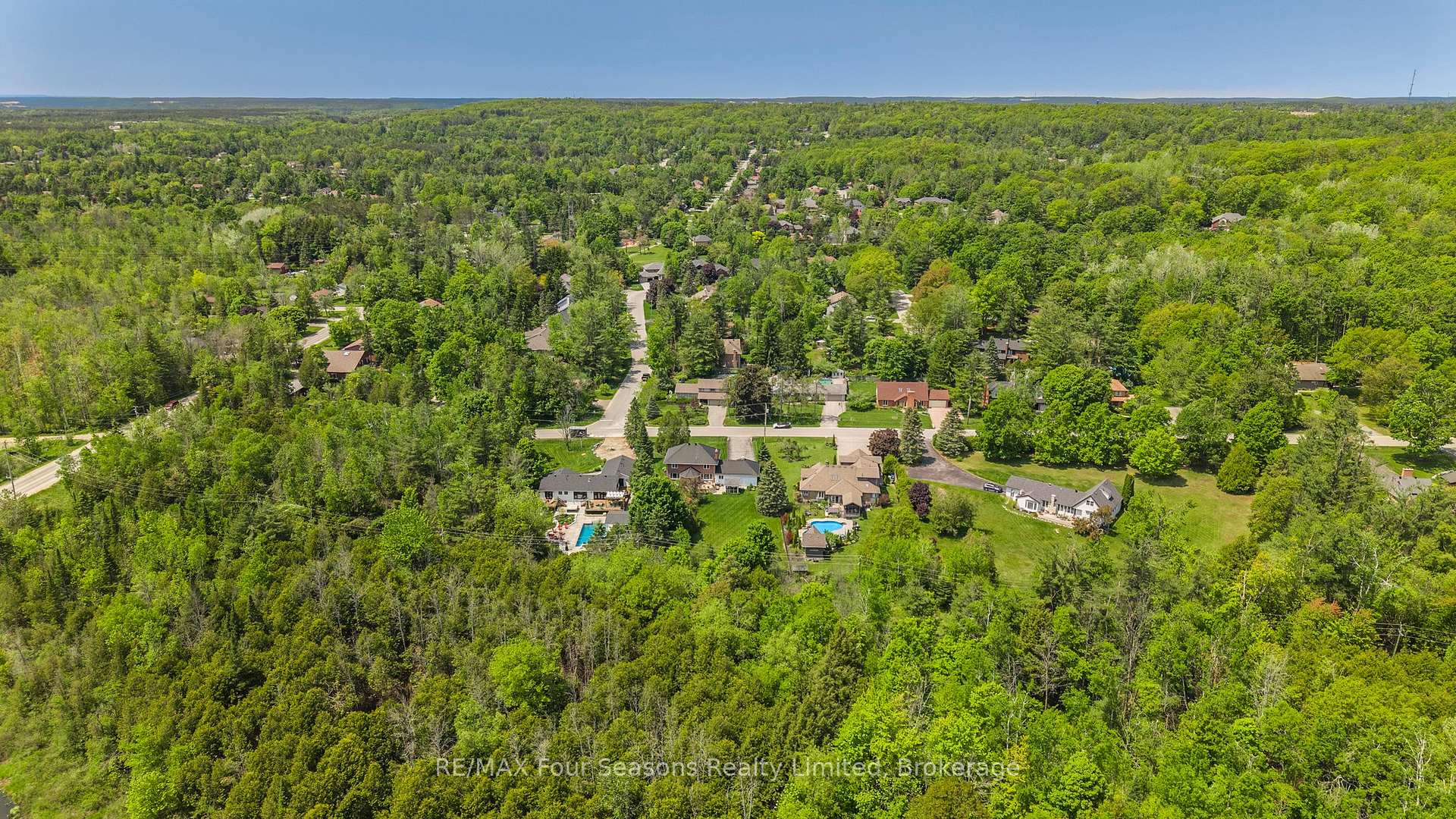 Photo 46 of 9 Jodies Lane, Springwater, Midhurst — HOMEH