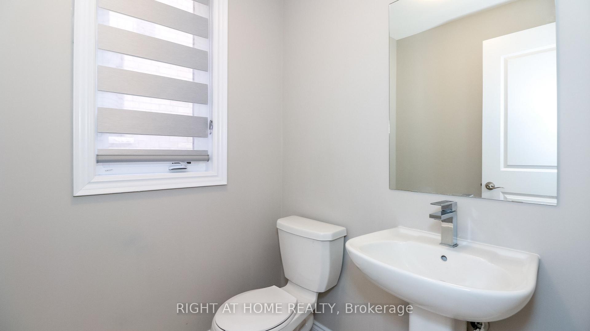 Photo 6 of 17 Periwinkle Road, Springwater, Midhurst — HOMEH
