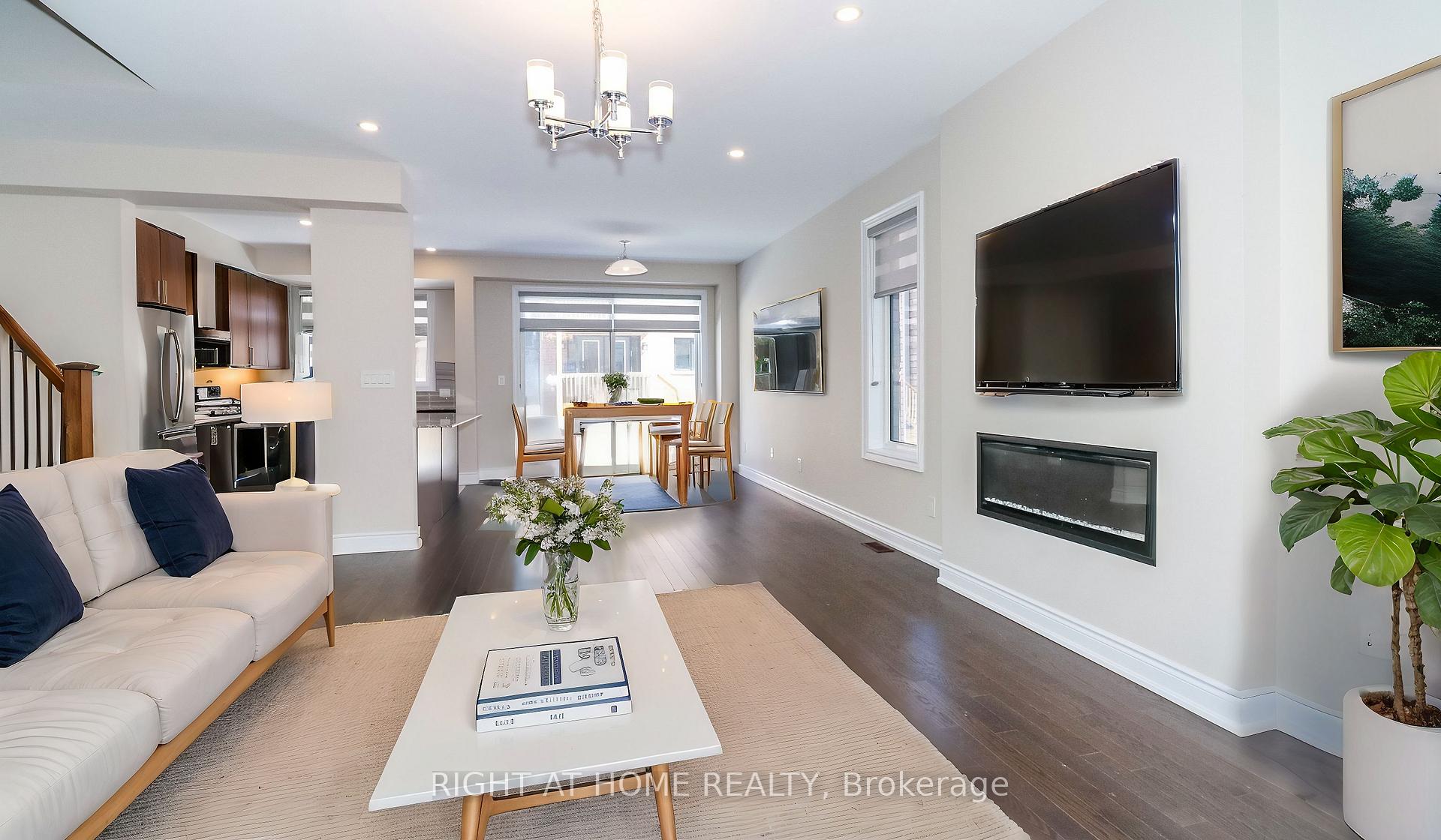 Photo 7 of 17 Periwinkle Road, Springwater, Midhurst — HOMEH
