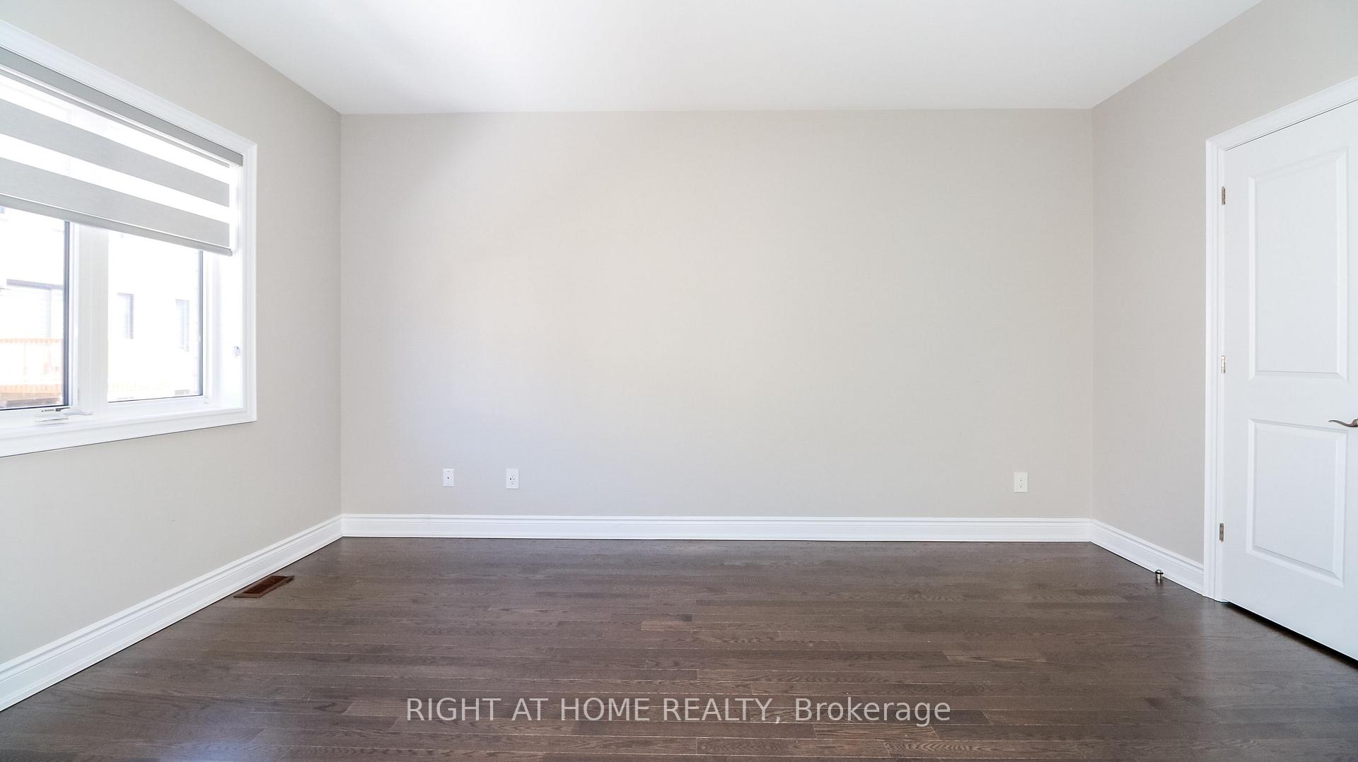 Photo 18 of 17 Periwinkle Road, Springwater, Midhurst — HOMEH