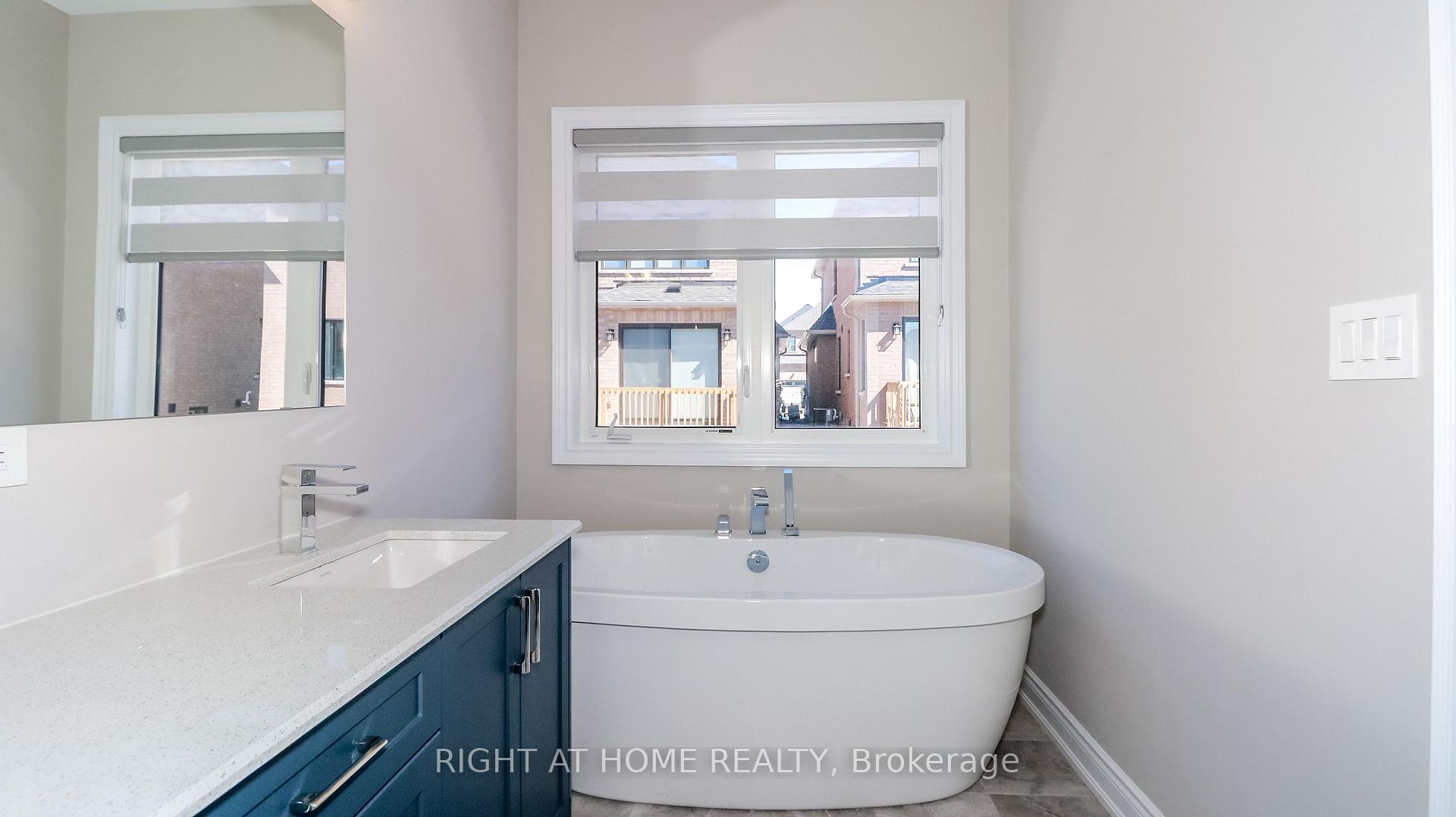 Photo 21 of 17 Periwinkle Road, Springwater, Midhurst — HOMEH