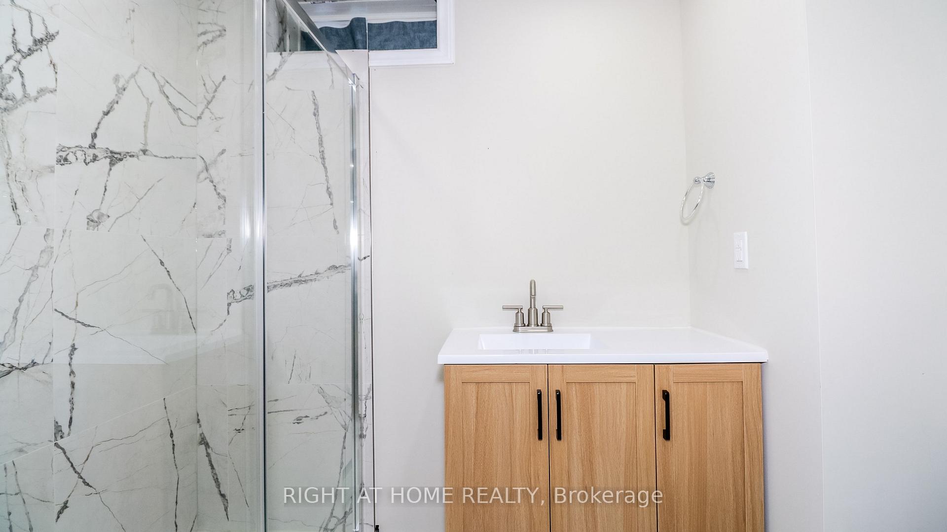 Photo 36 of 17 Periwinkle Road, Springwater, Midhurst — HOMEH