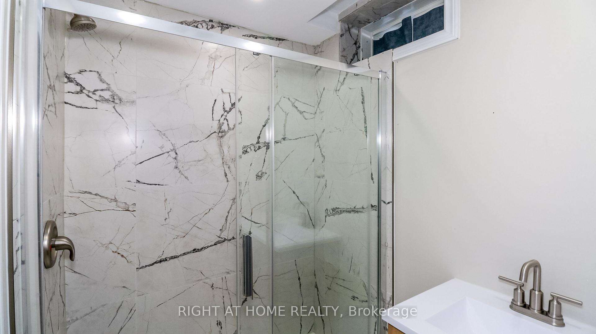 Photo 37 of 17 Periwinkle Road, Springwater, Midhurst — HOMEH