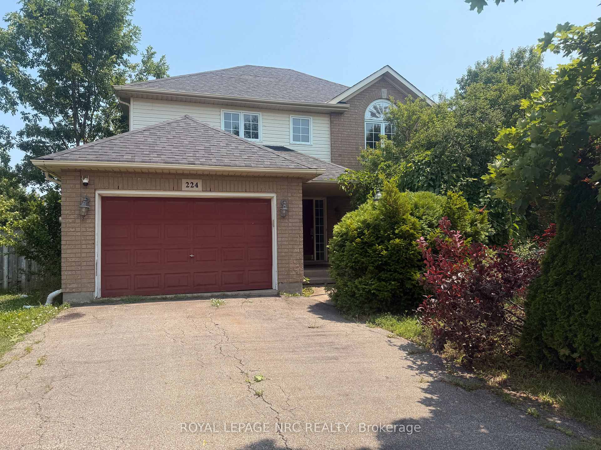 Photo 1 of 224 Vansickle Road, St. Catharines, Rykert/Vansickle — HOMEH