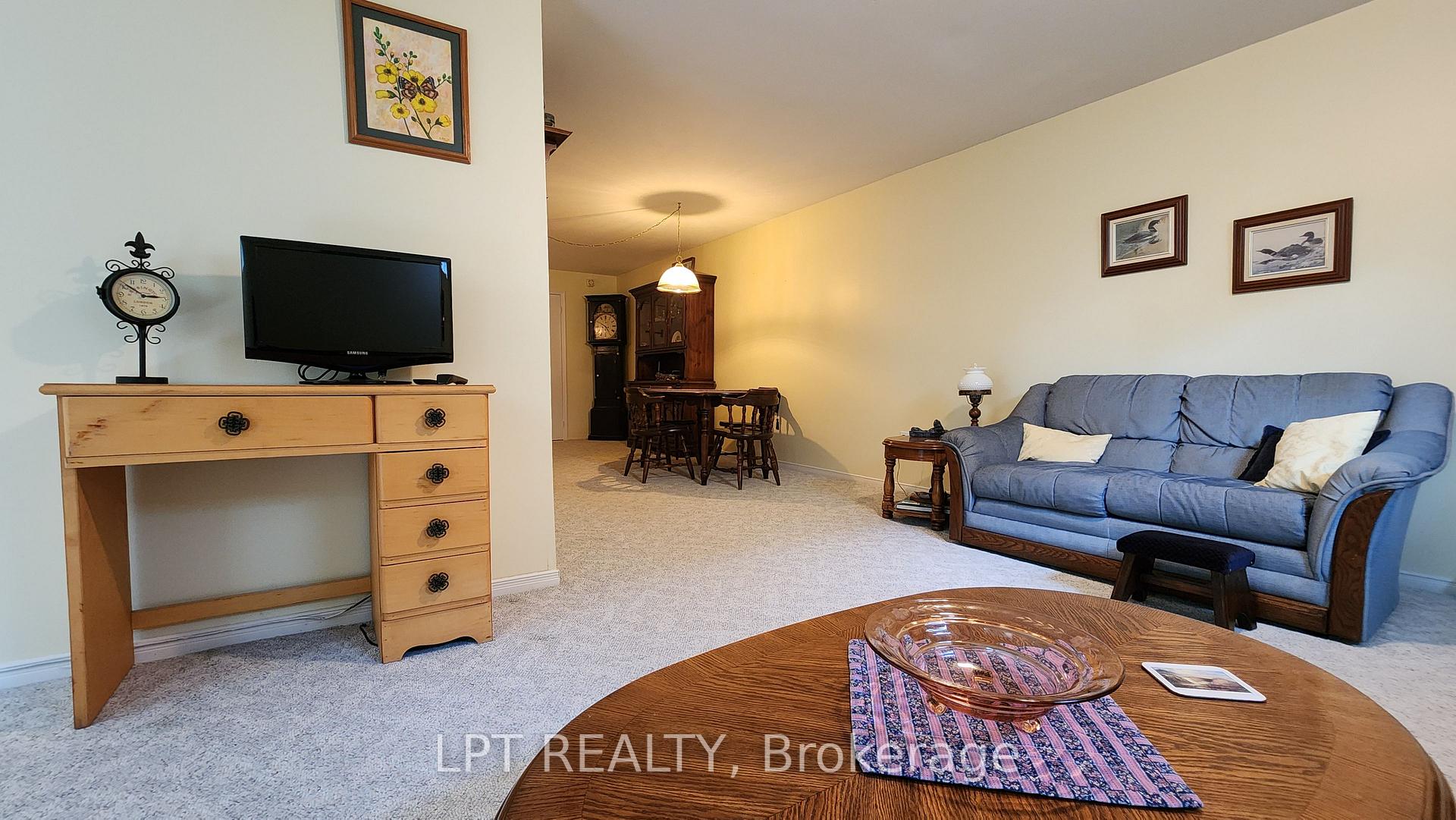 Photo 23 of 32 Luella Boulevard, Springwater, Anten Mills — HOMEH