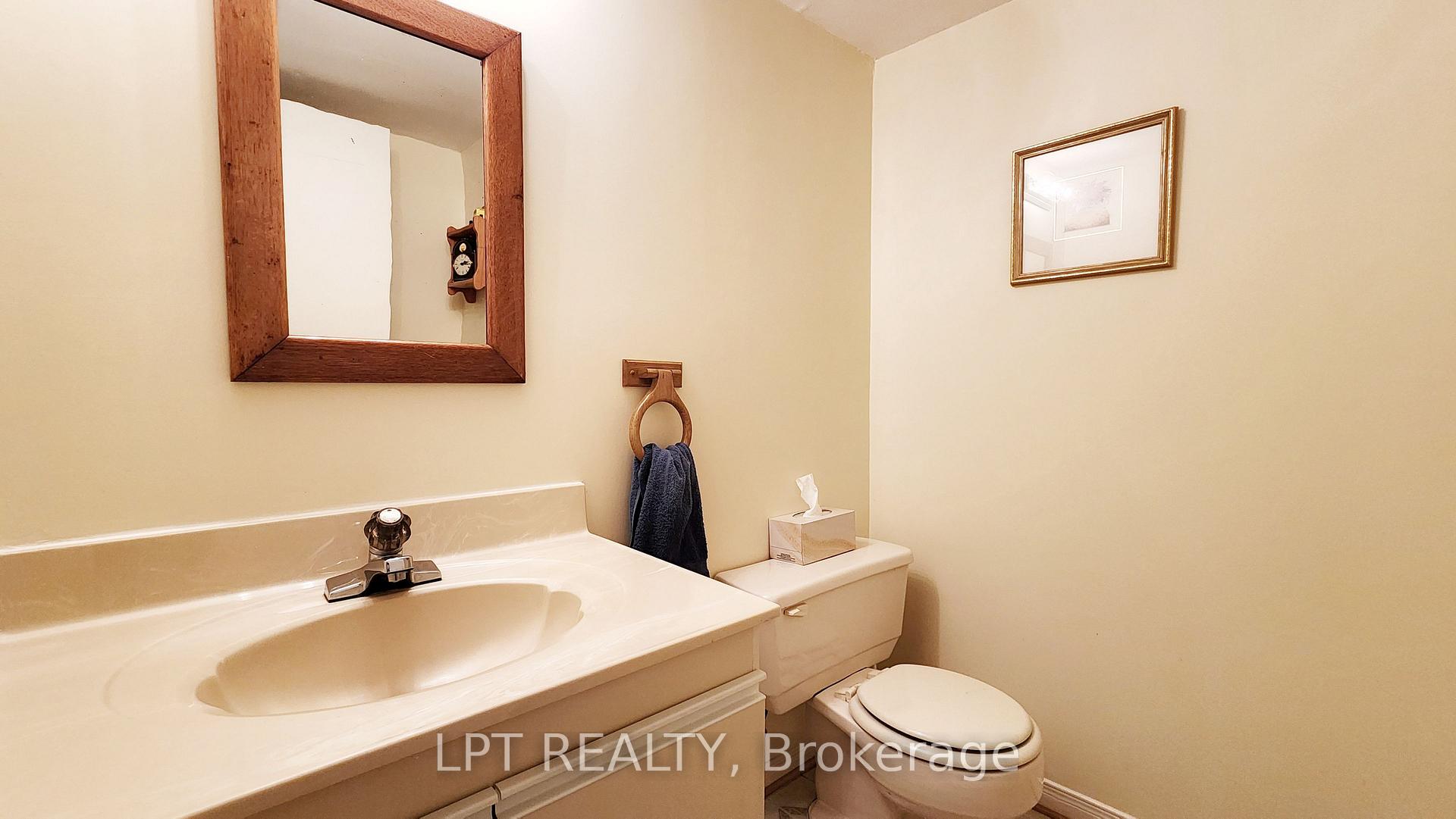 Photo 29 of 32 Luella Boulevard, Springwater, Anten Mills — HOMEH