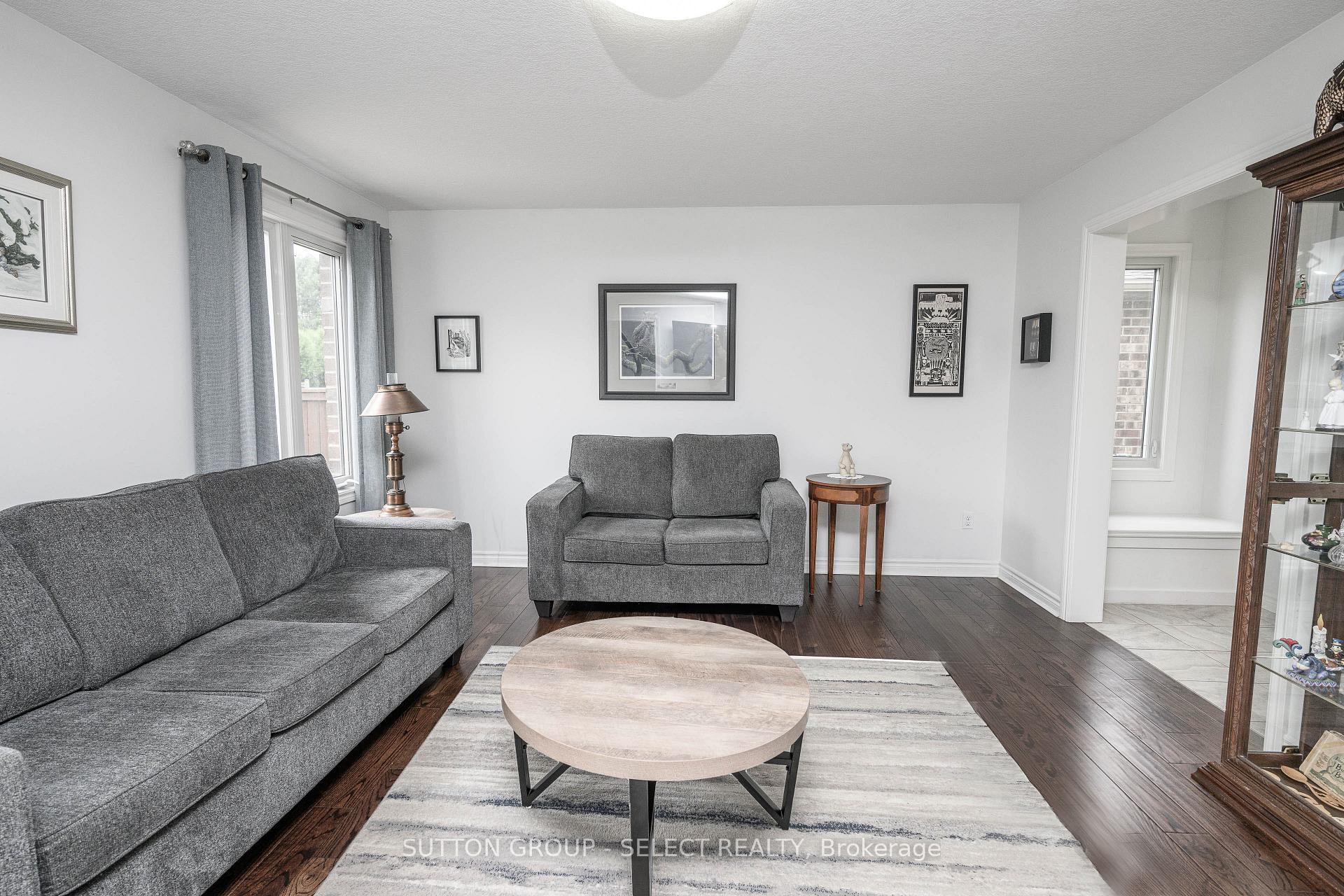 Photo 12 of 7 Ambleside Drive, St. Thomas — HOMEH