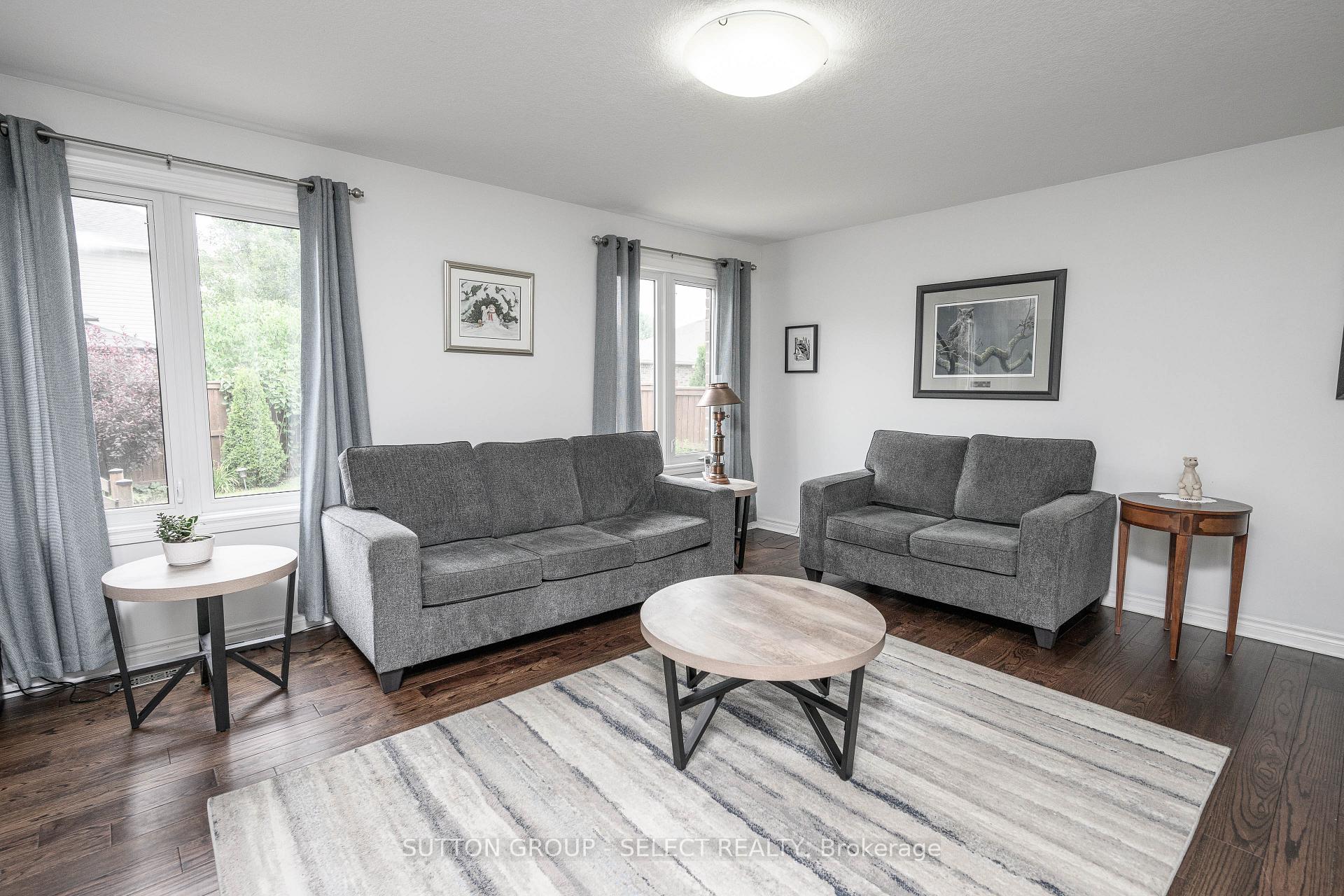 Photo 13 of 7 Ambleside Drive, St. Thomas — HOMEH