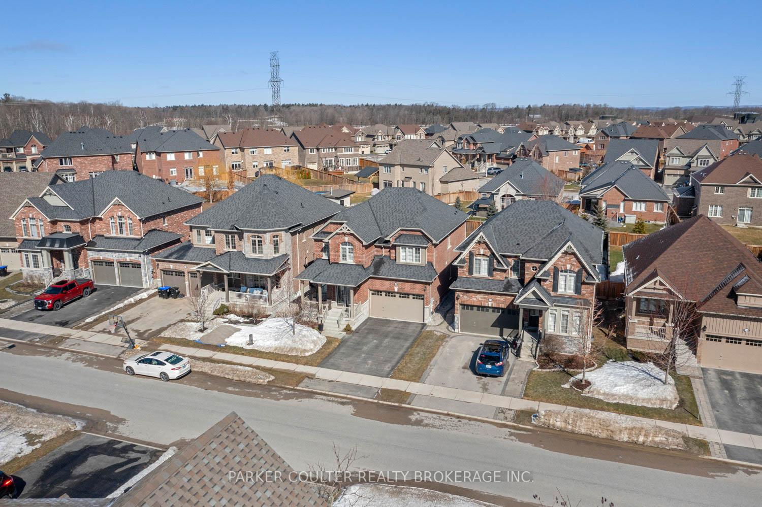 Photo 3 of 84 Marks Road, Springwater, Centre Vespra — HOMEH