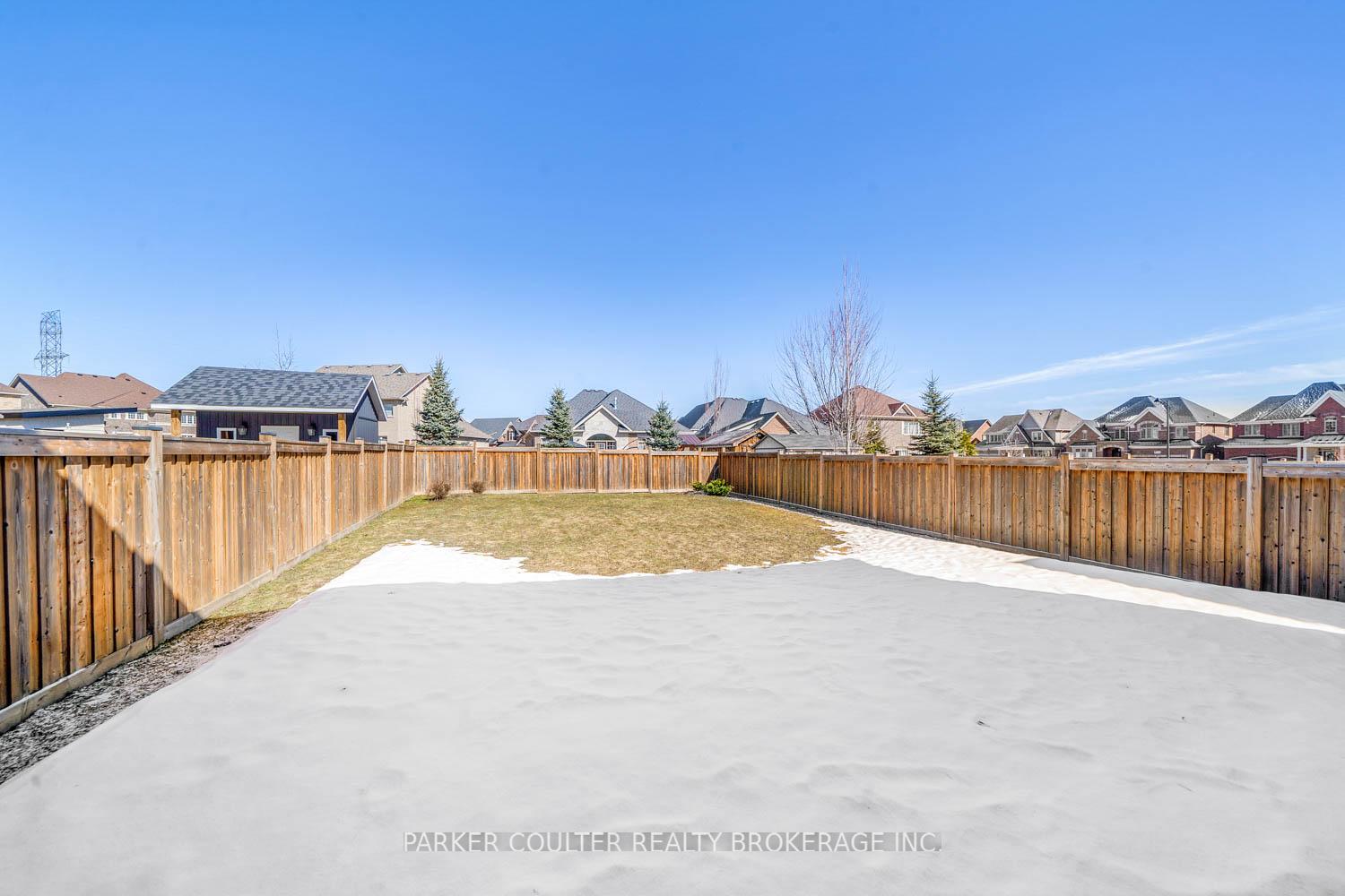 Photo 21 of 84 Marks Road, Springwater, Centre Vespra — HOMEH