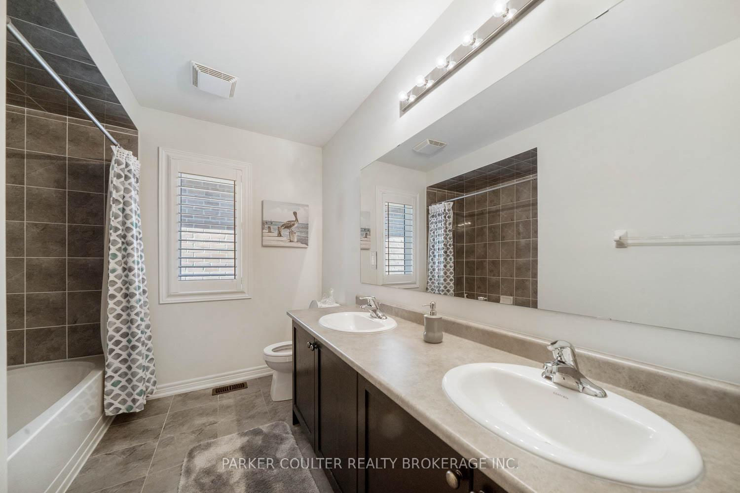 Photo 40 of 84 Marks Road, Springwater, Centre Vespra — HOMEH