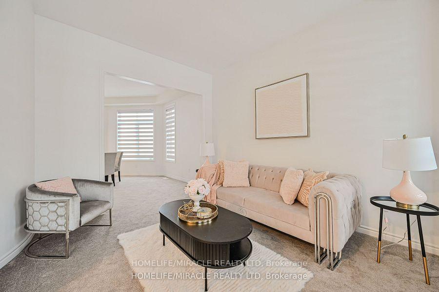 Photo 4 of 15 Sanford Circle, Springwater, Minesing — HOMEH