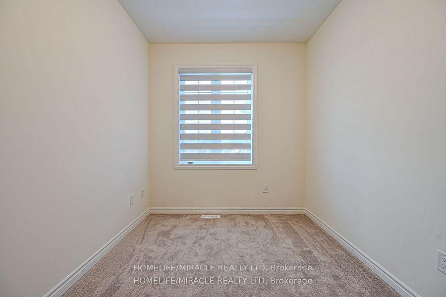Photo 14 of 15 Sanford Circle, Springwater, Minesing — HOMEH
