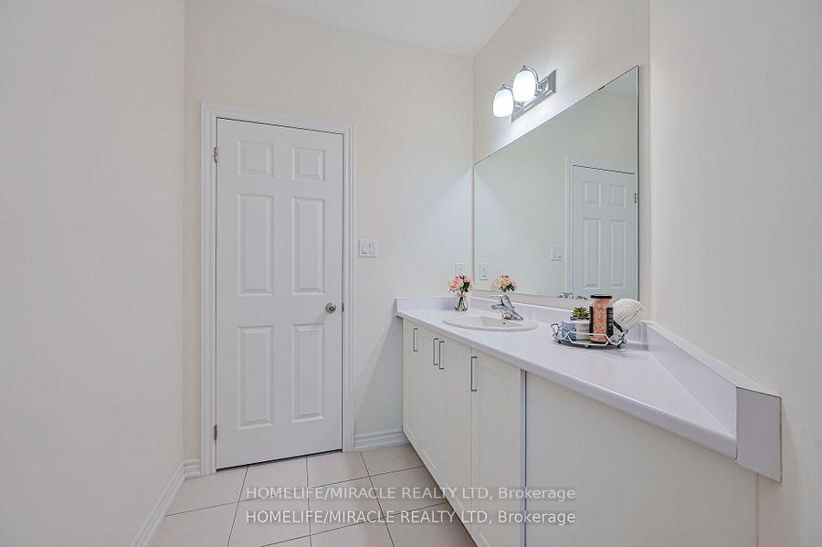 Photo 25 of 15 Sanford Circle, Springwater, Minesing — HOMEH