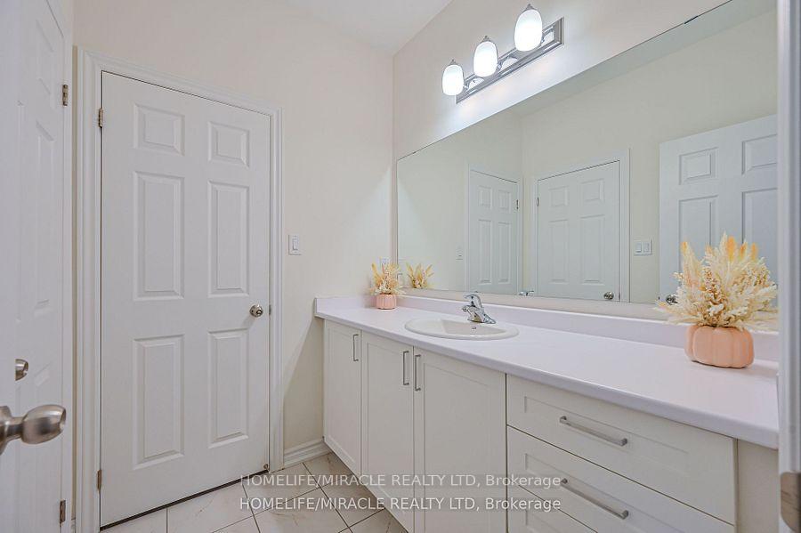 Photo 29 of 15 Sanford Circle, Springwater, Minesing — HOMEH