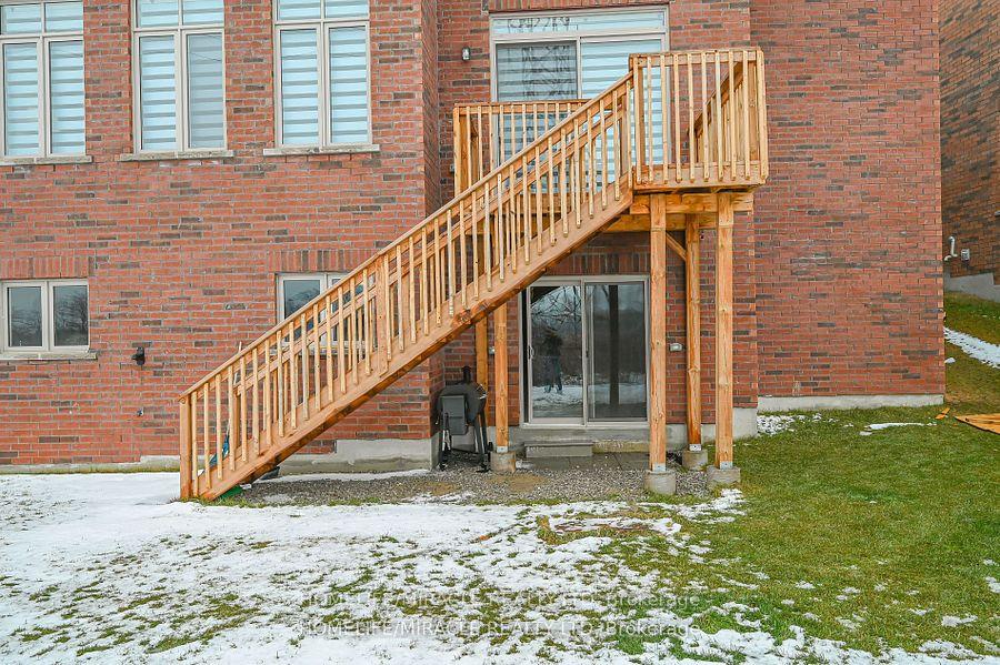 Photo 40 of 15 Sanford Circle, Springwater, Minesing — HOMEH