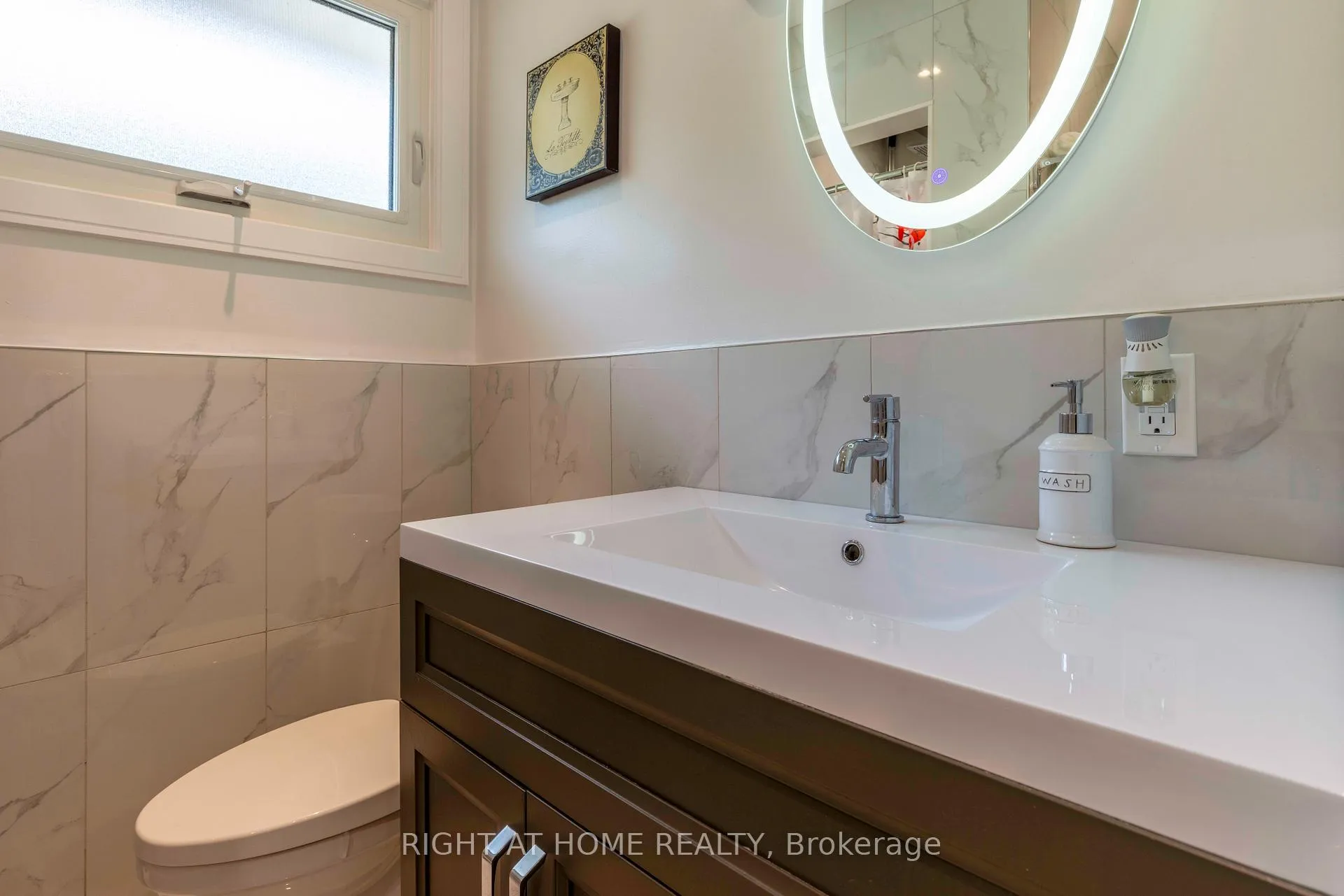 Photo 16 of 212 Lockhart Drive, St. Catharines, Glendale/Glenridge — HOMEH