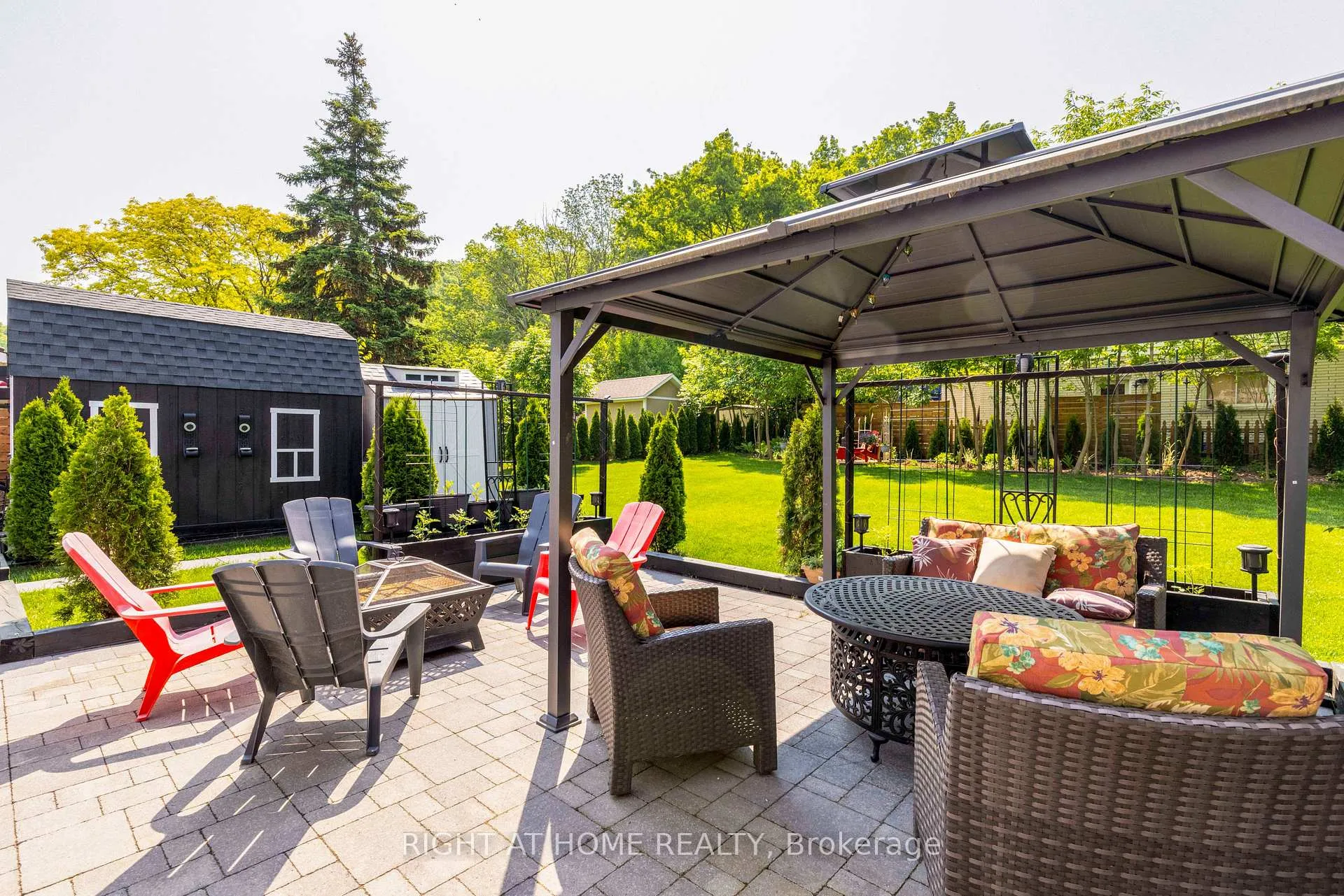 Photo 27 of 212 Lockhart Drive, St. Catharines, Glendale/Glenridge — HOMEH
