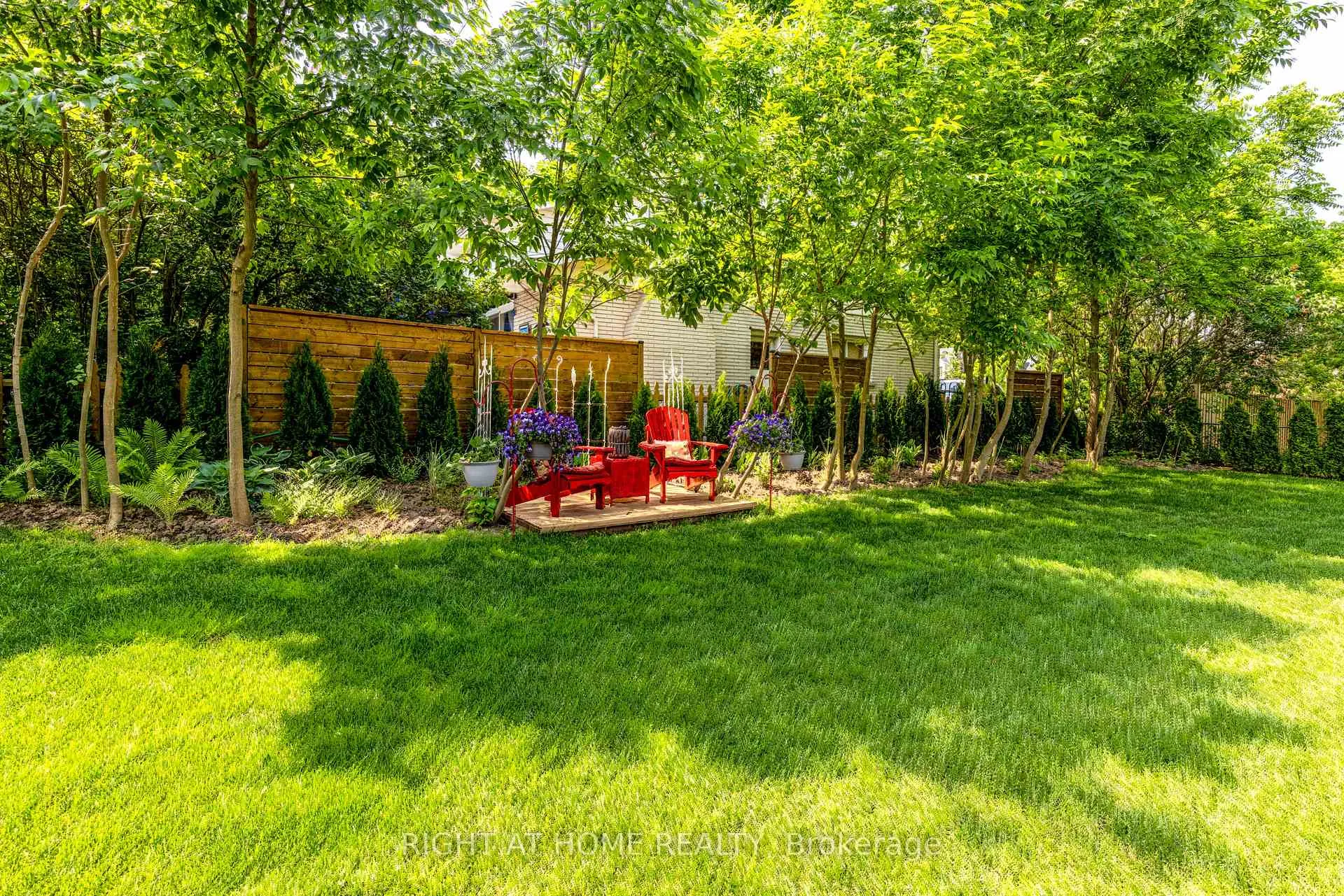 Photo 28 of 212 Lockhart Drive, St. Catharines, Glendale/Glenridge — HOMEH