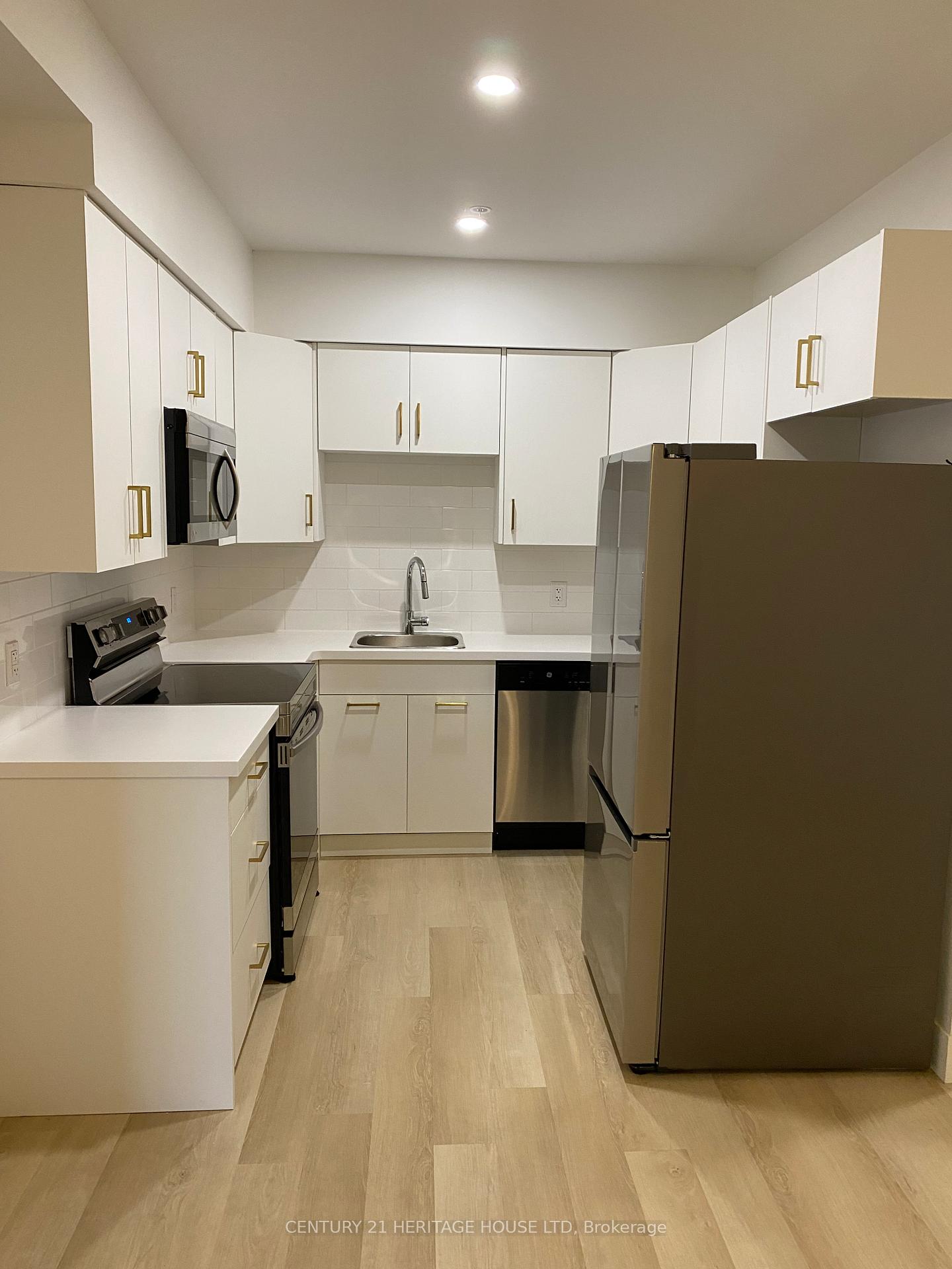 Photo 5 of Unit 405, 69 Curtis Street W, St. Thomas — HOMEH