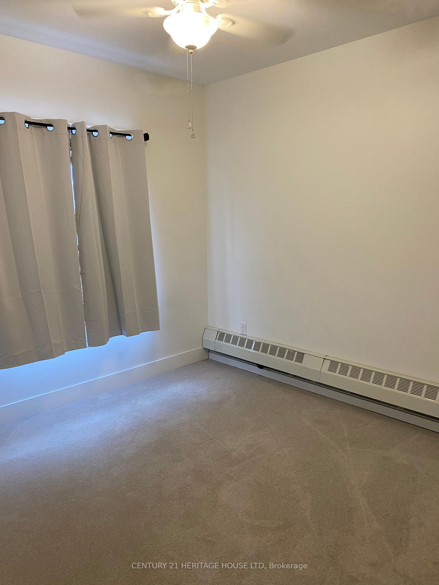 Photo 6 of Unit 405, 69 Curtis Street W, St. Thomas — HOMEH